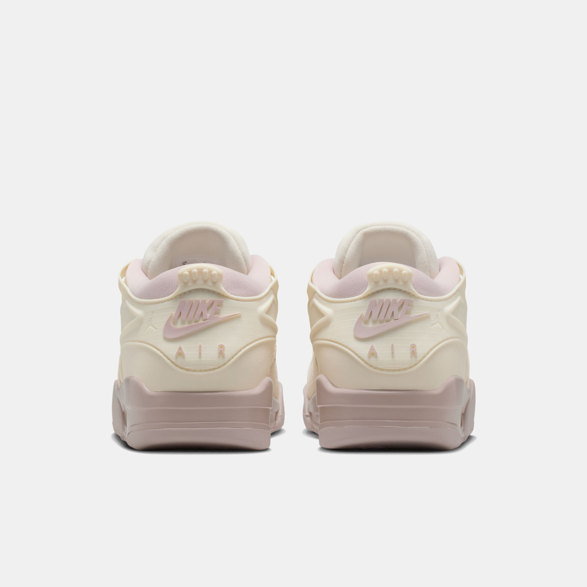 اير جوردن 4 ار ام image number 1