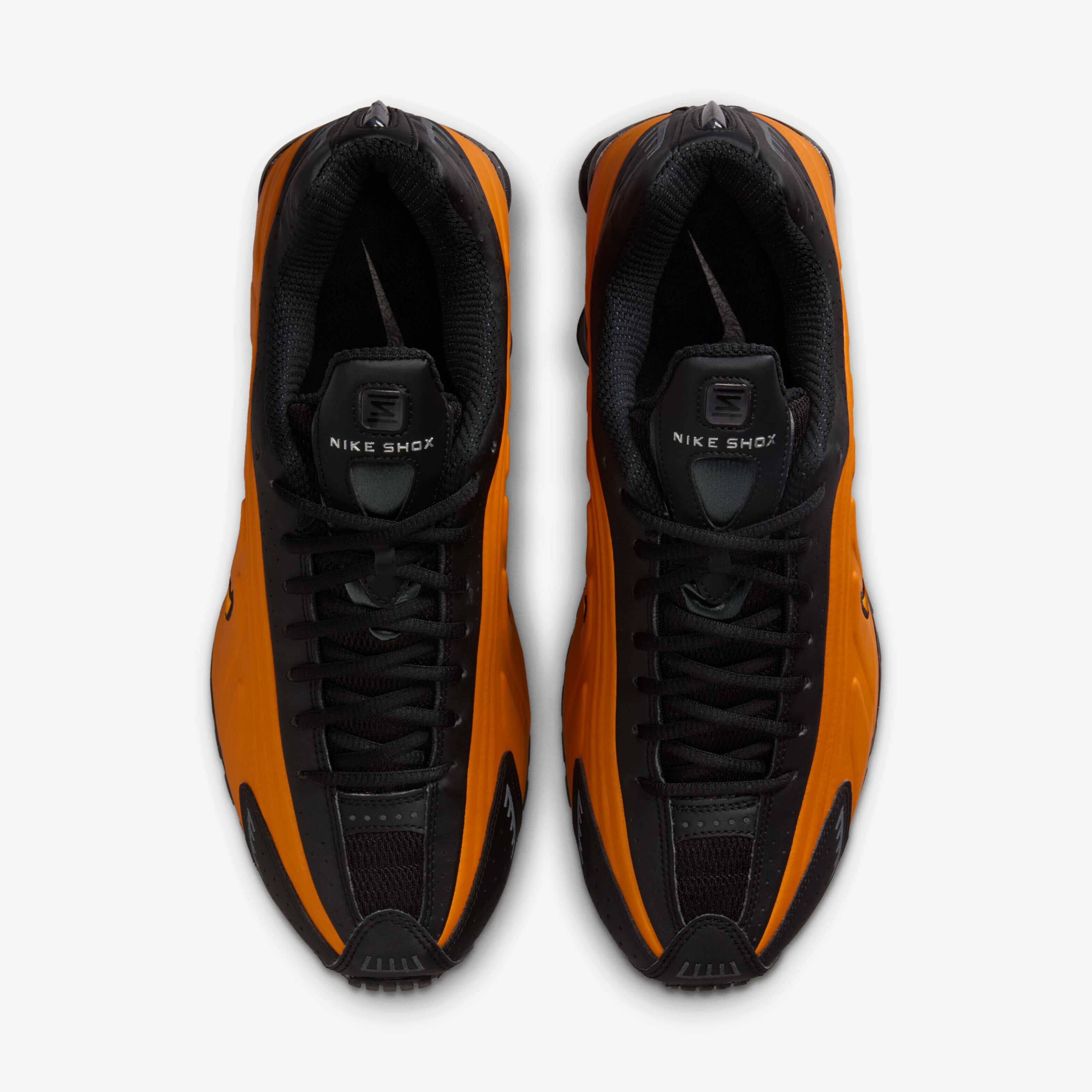 Nike Shox R4 image number 3