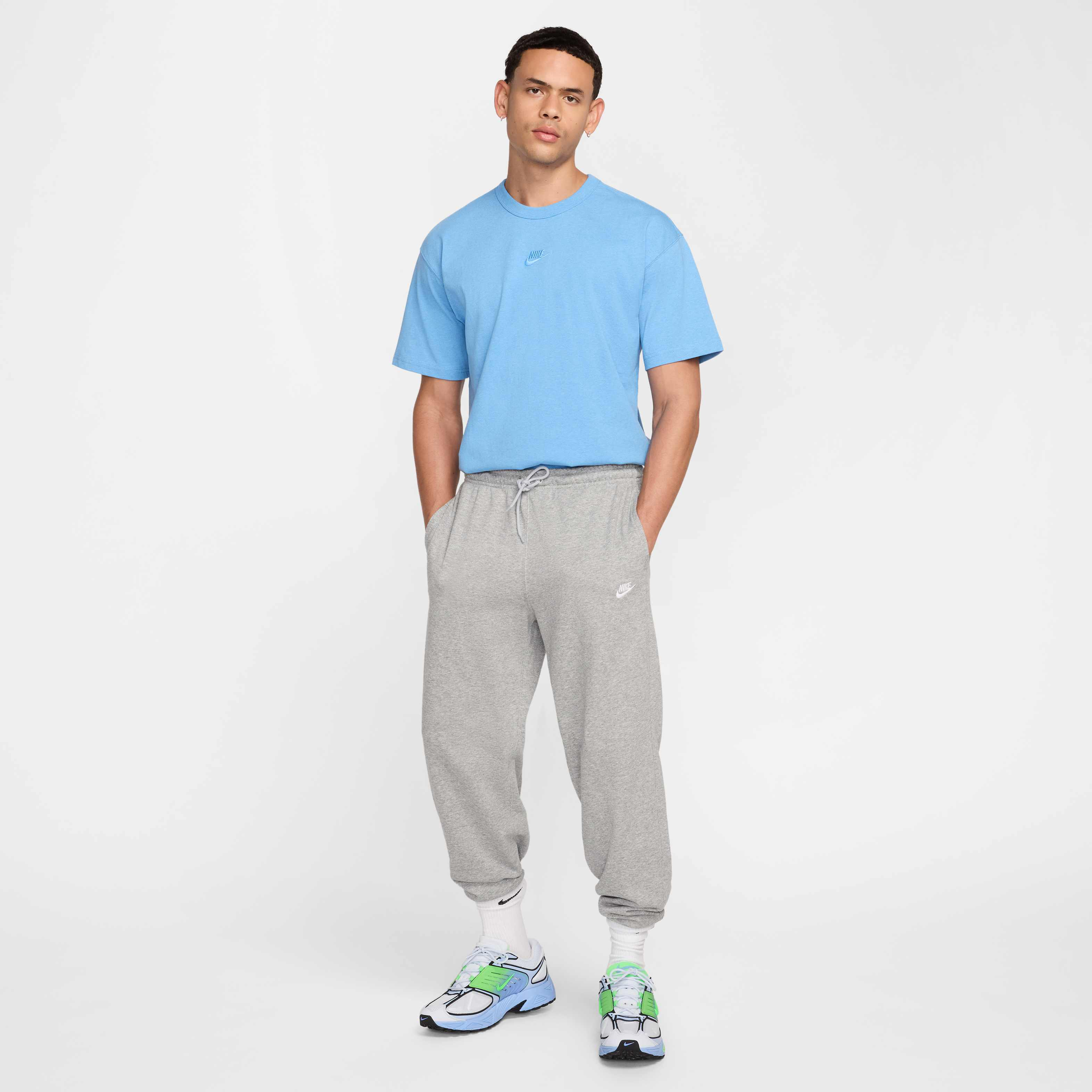 نايكي سبورتسوير بريميوم ايسنشالز image number 5