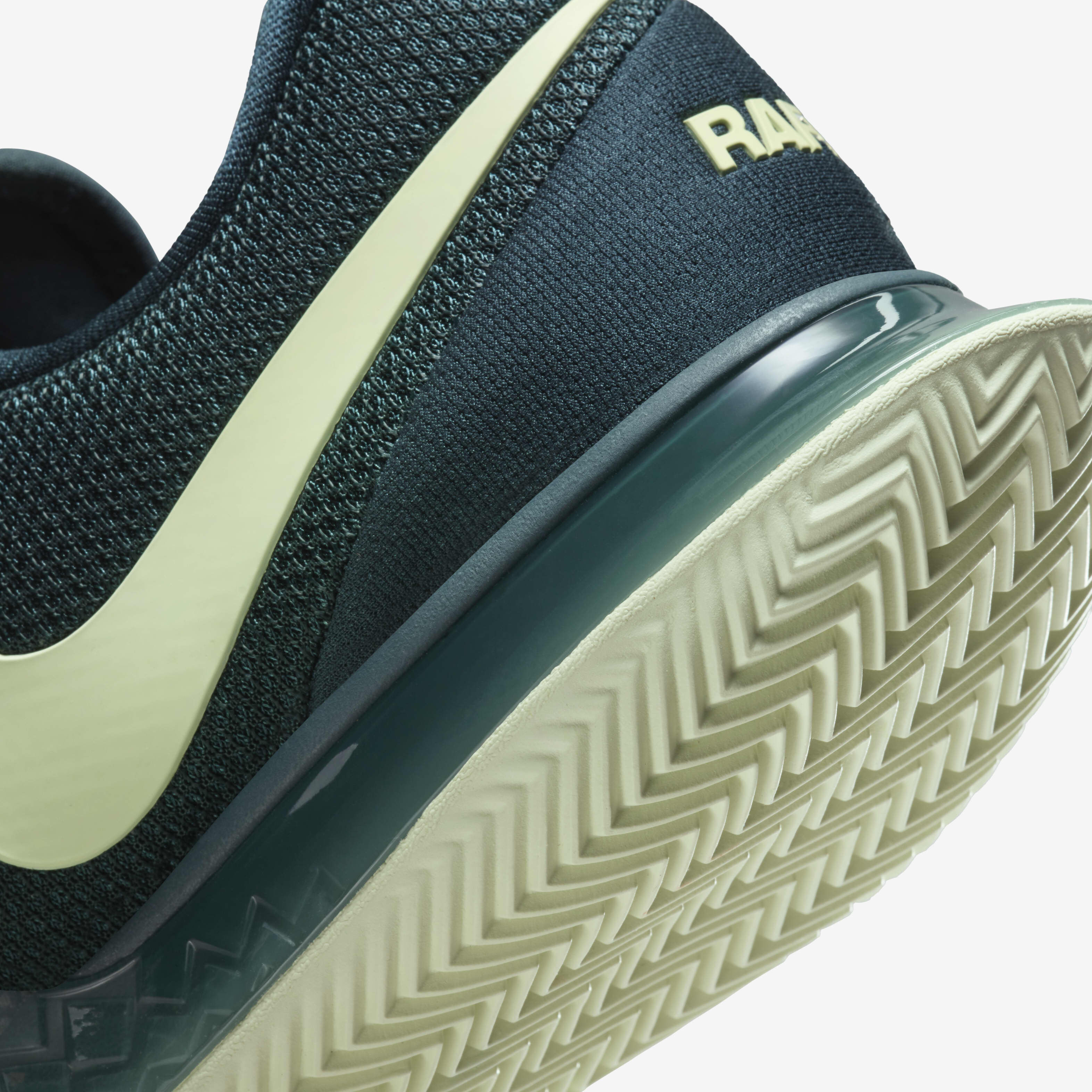 نايكي كورت اير زووم فيبور كيج 4 رافا image number 7