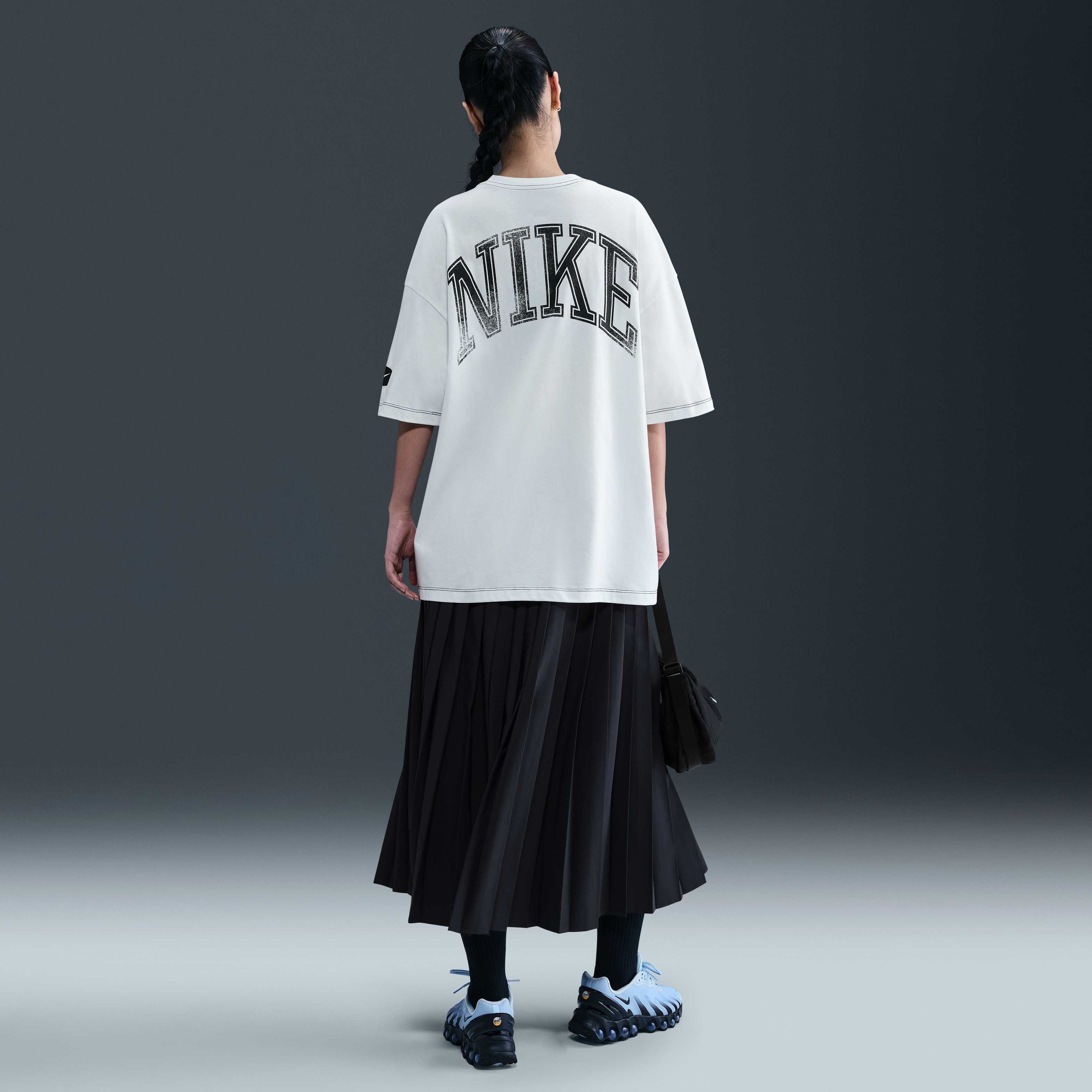 Nike Sportswear image number 4