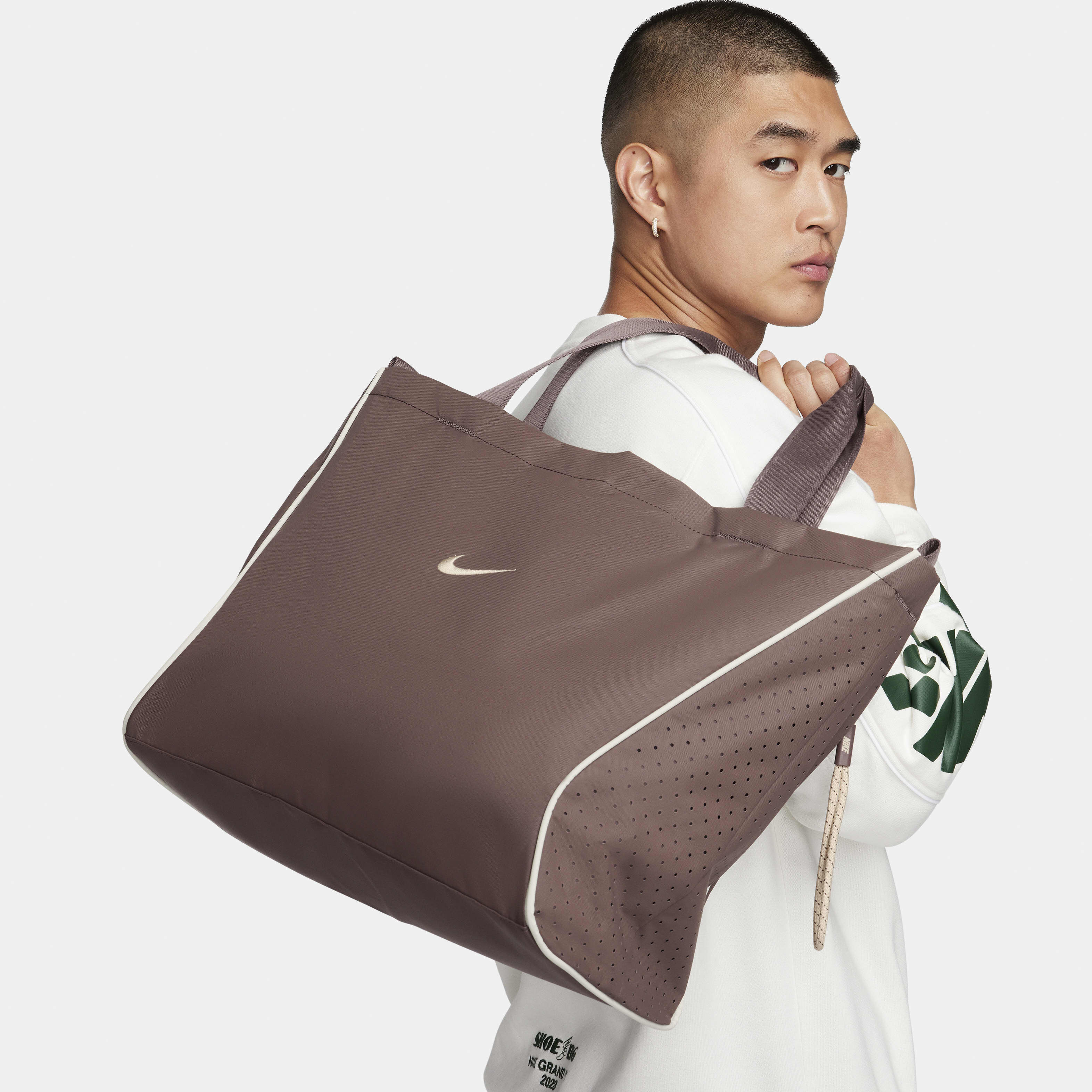 Buy Nike Sportswear Essentials Tote Bag (26L) Plum Eclipse/Sail