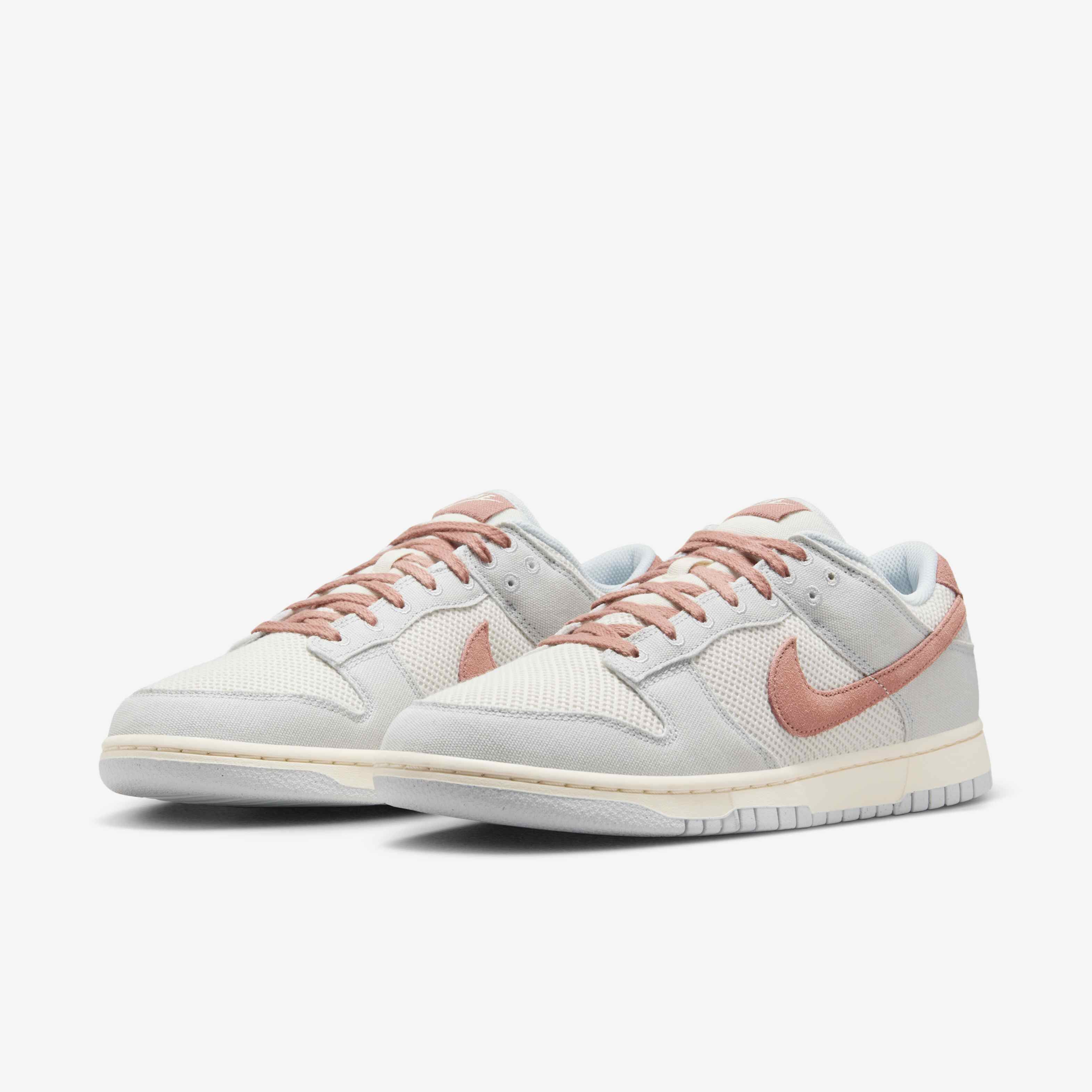Nike Dunk Low Retro SE image number 4