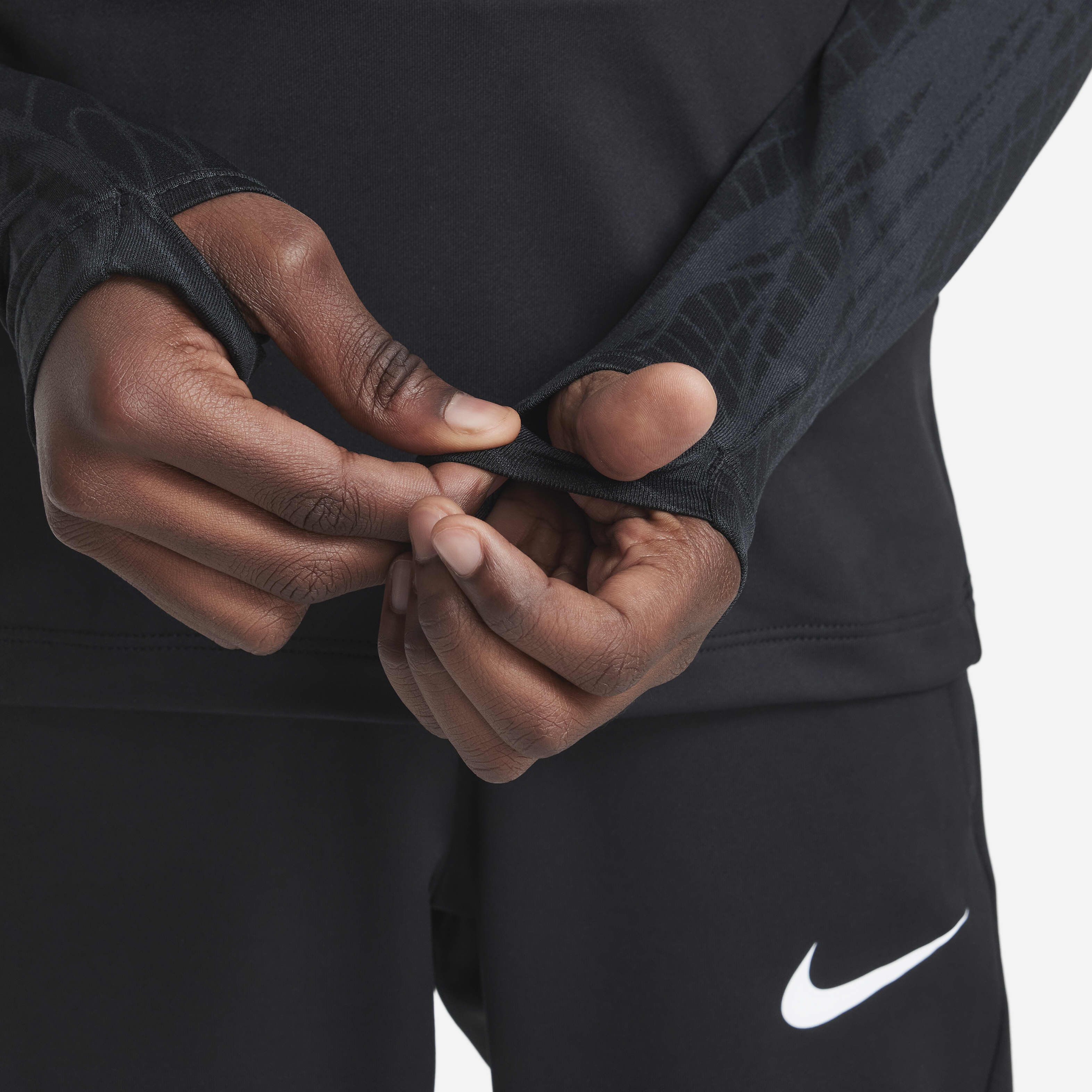 Nike Dri-FIT Strike image number 4