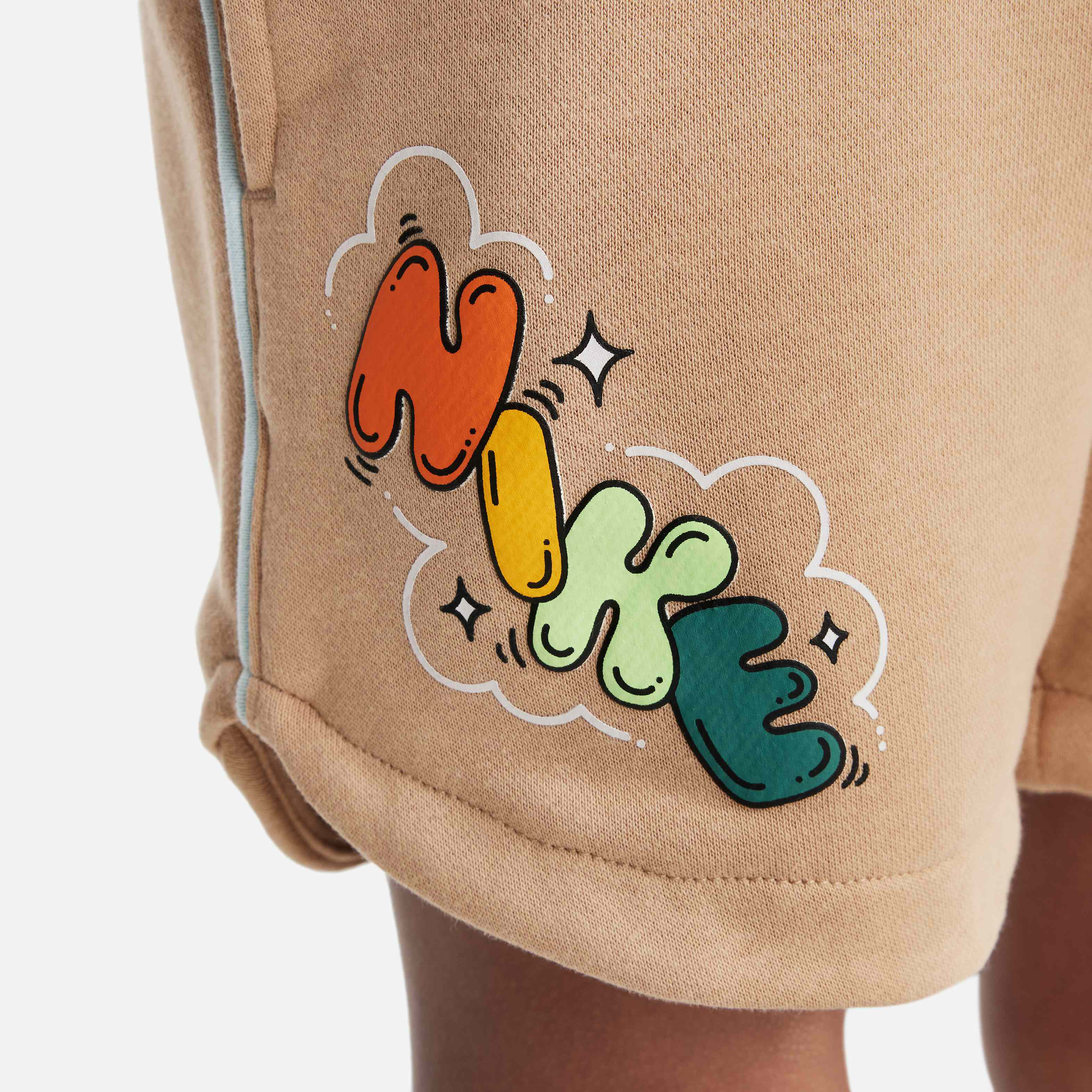 Nike Sportswear Create Your Own Adventure image number 3