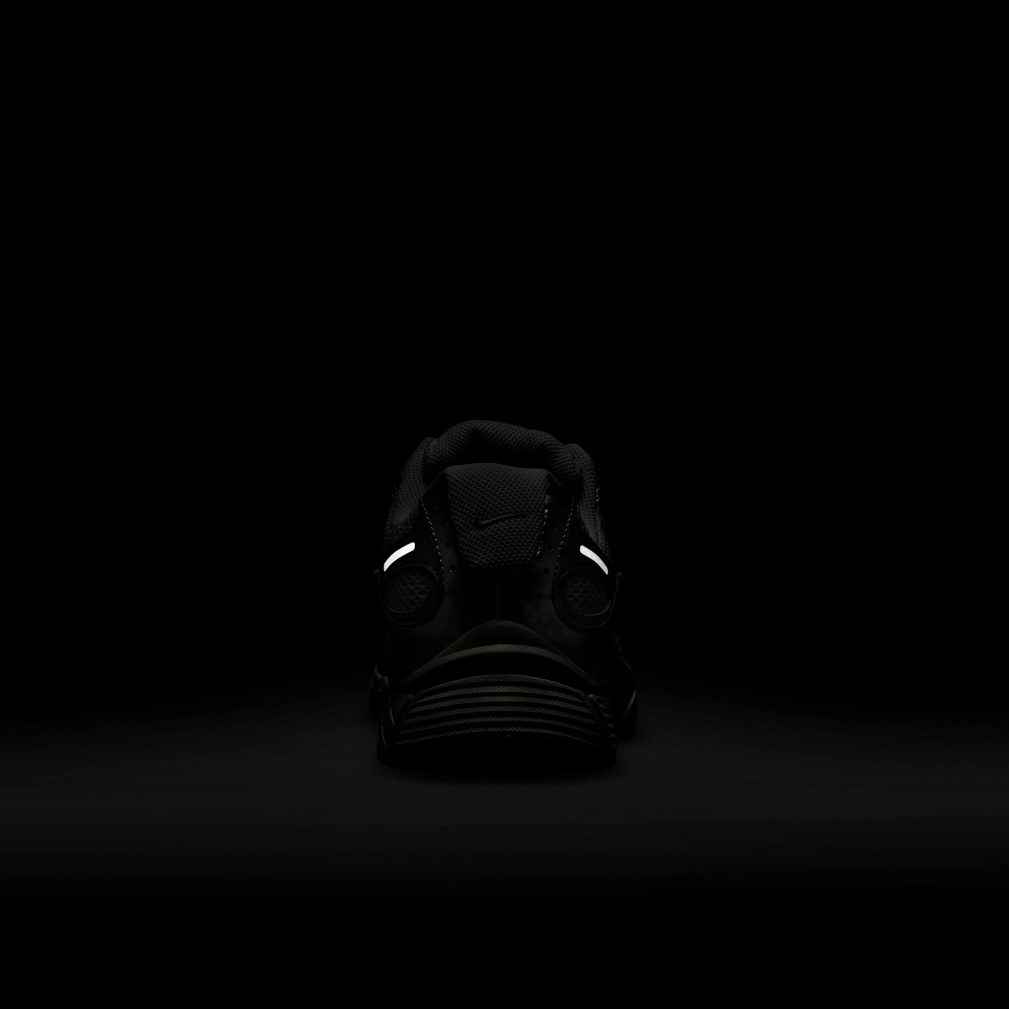 Zoom image