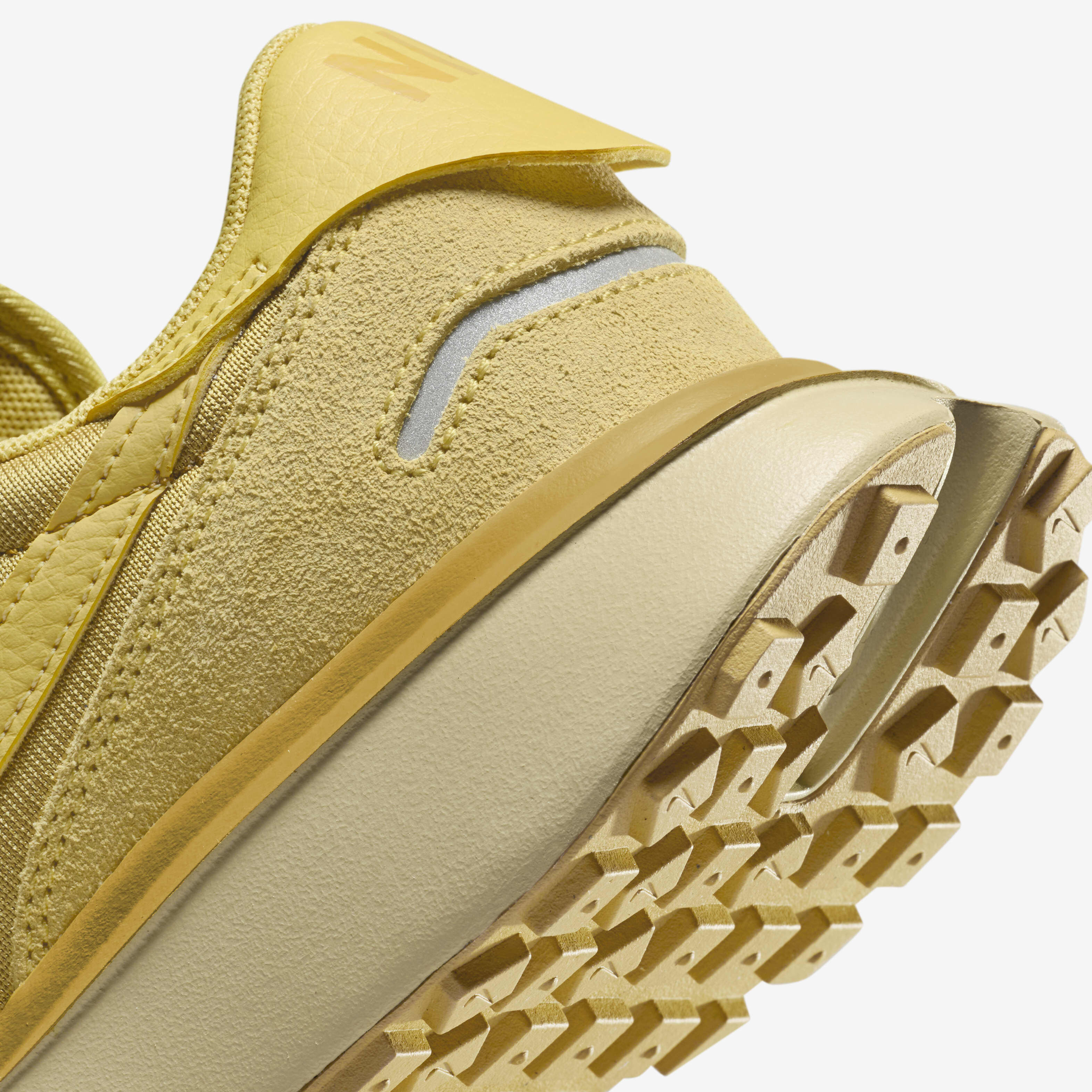 Nike Phoenix Waffle image number 7