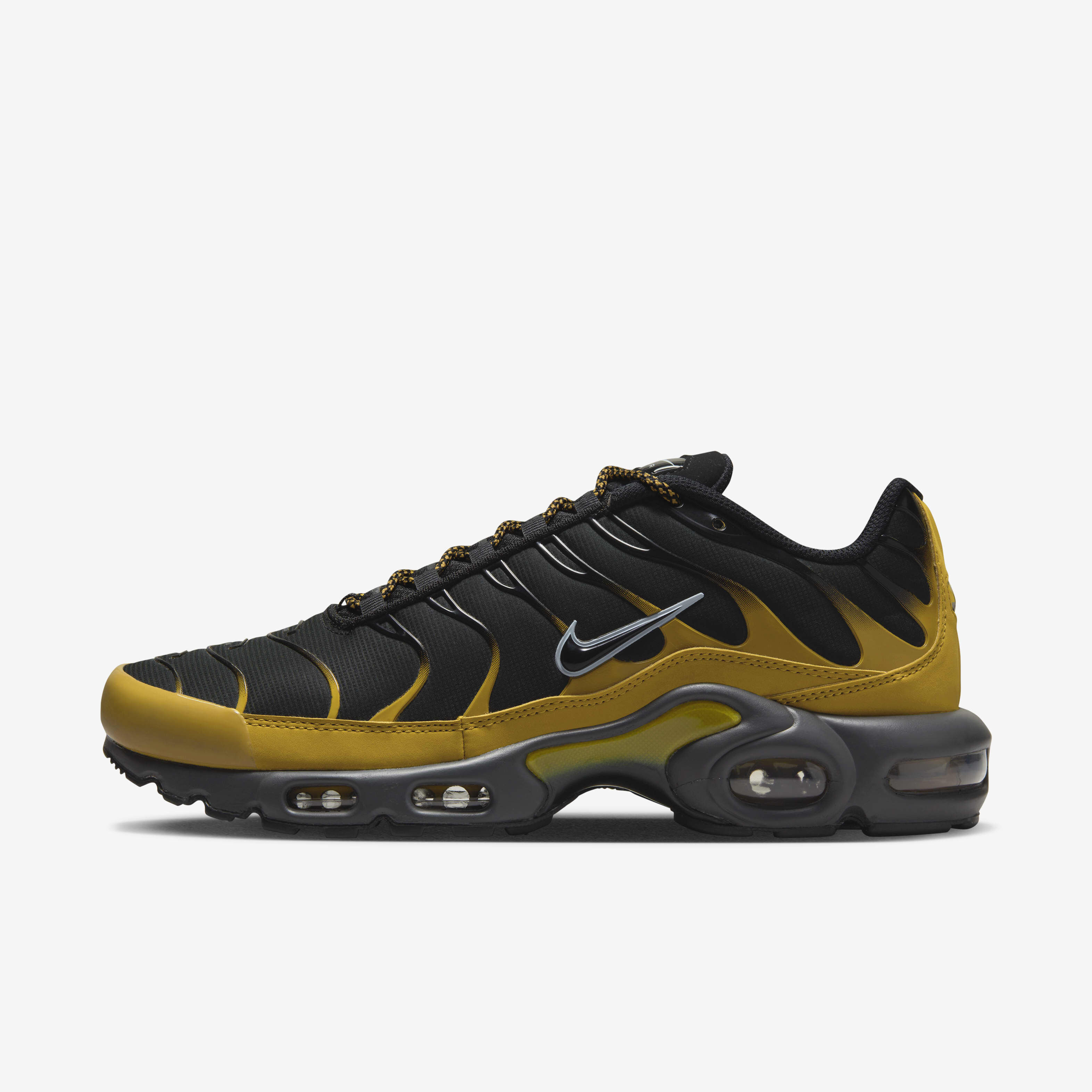 Nike lines shoes store