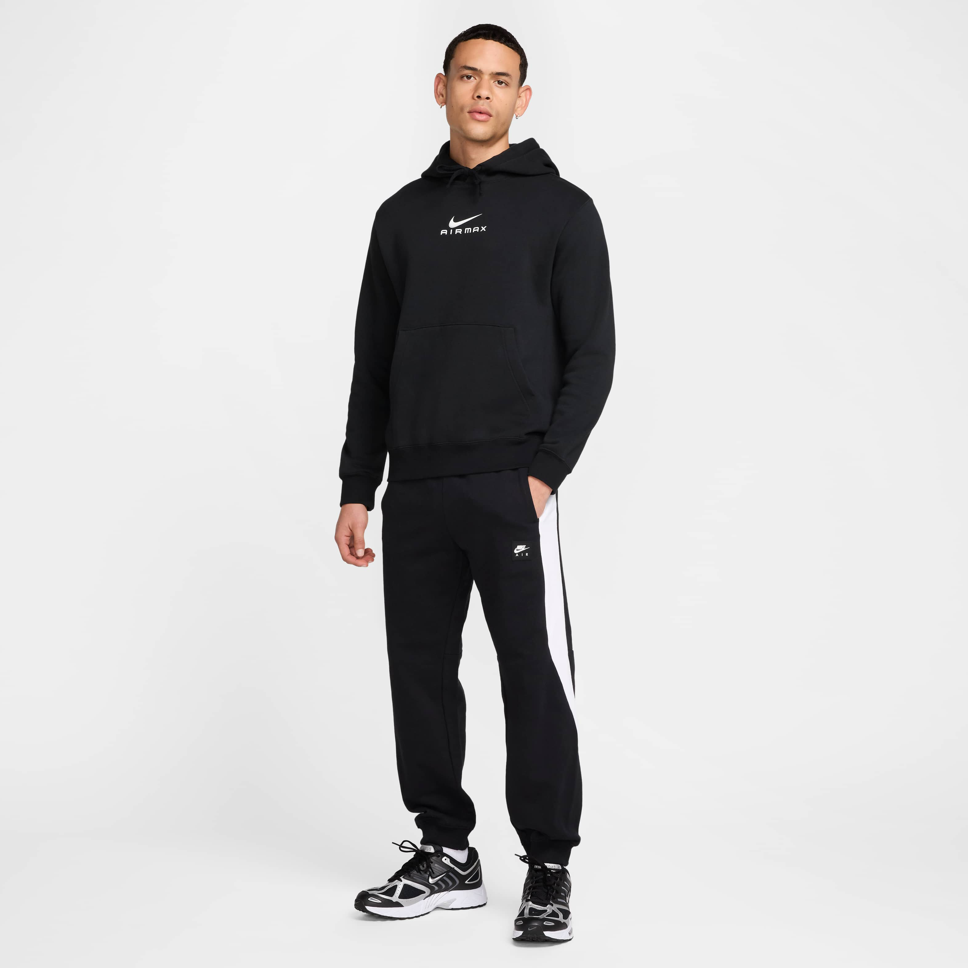 نايكي كلوب image number 6