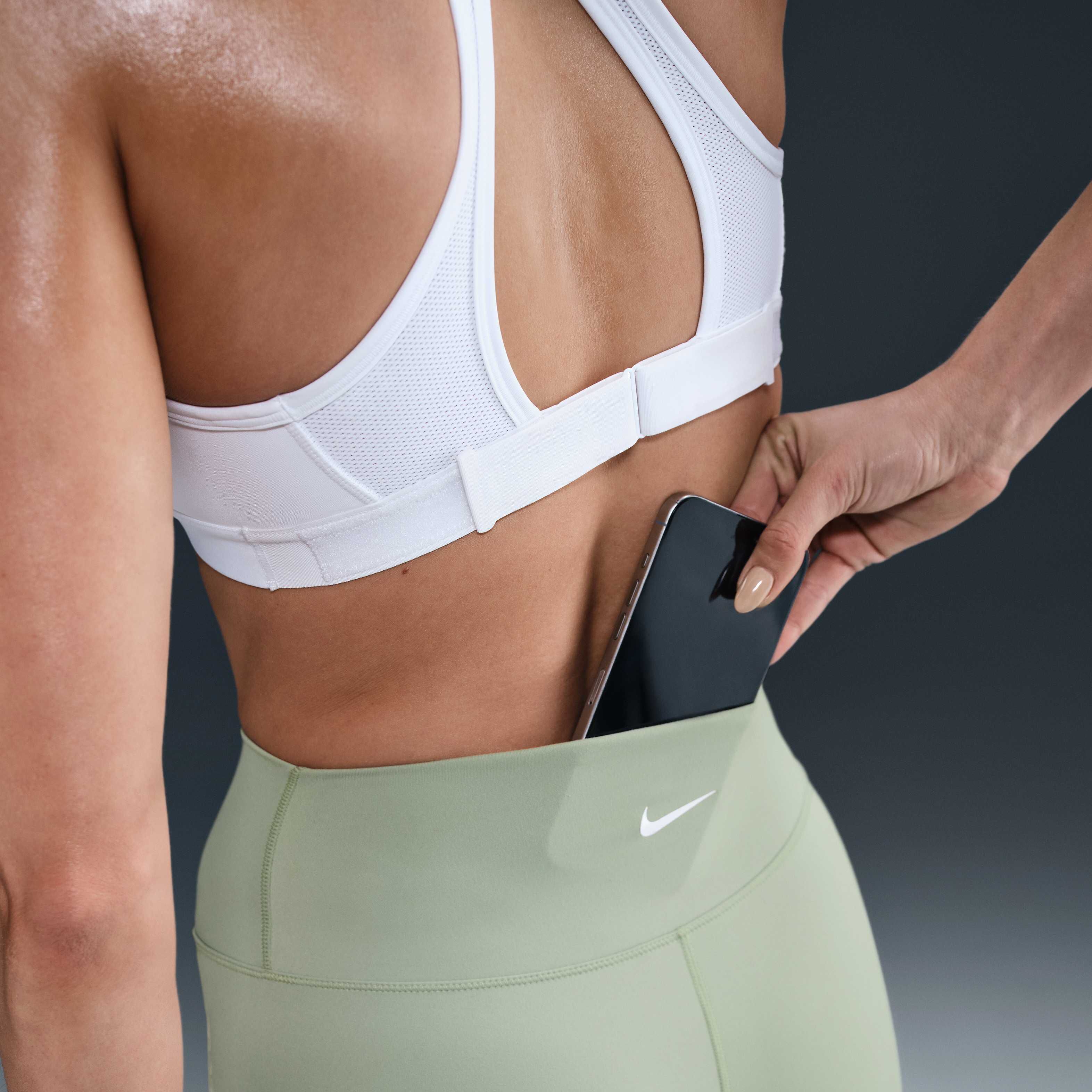 Nike One Fitted image number 5