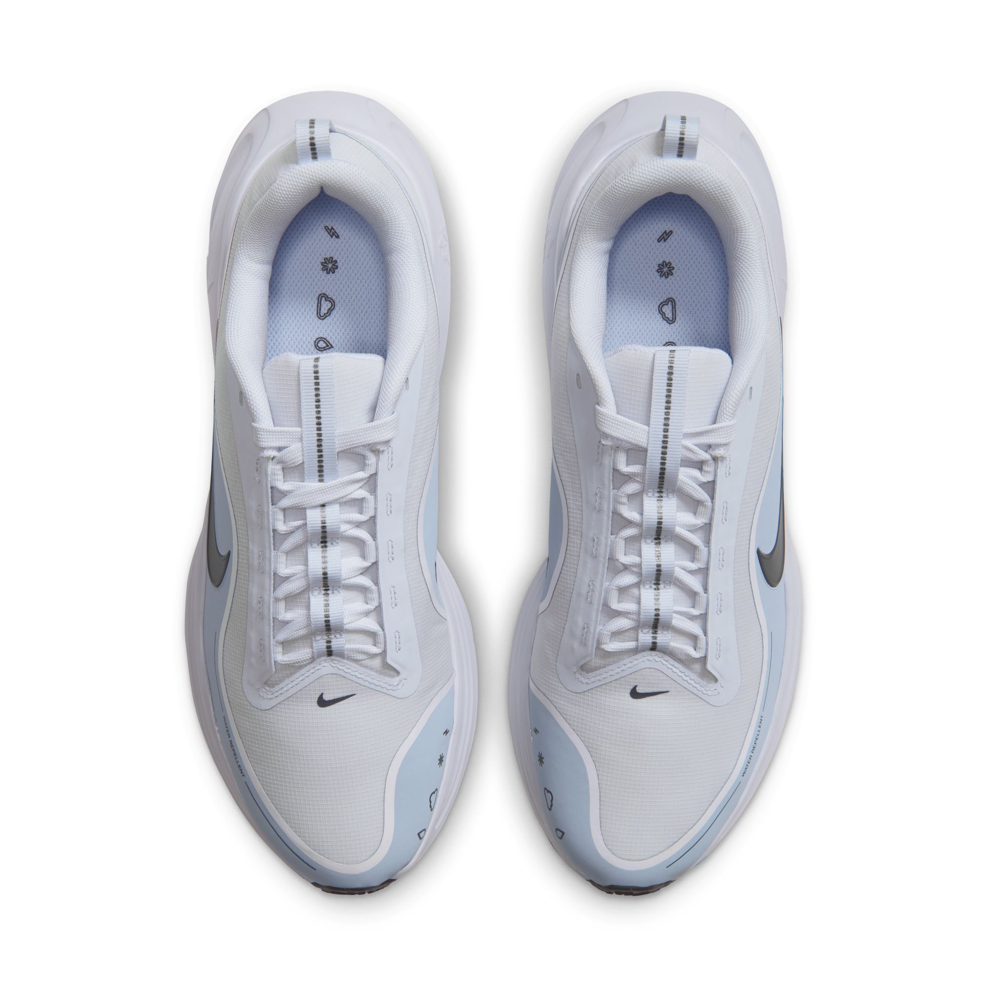 Nike Revolution 8 Utility image number 3