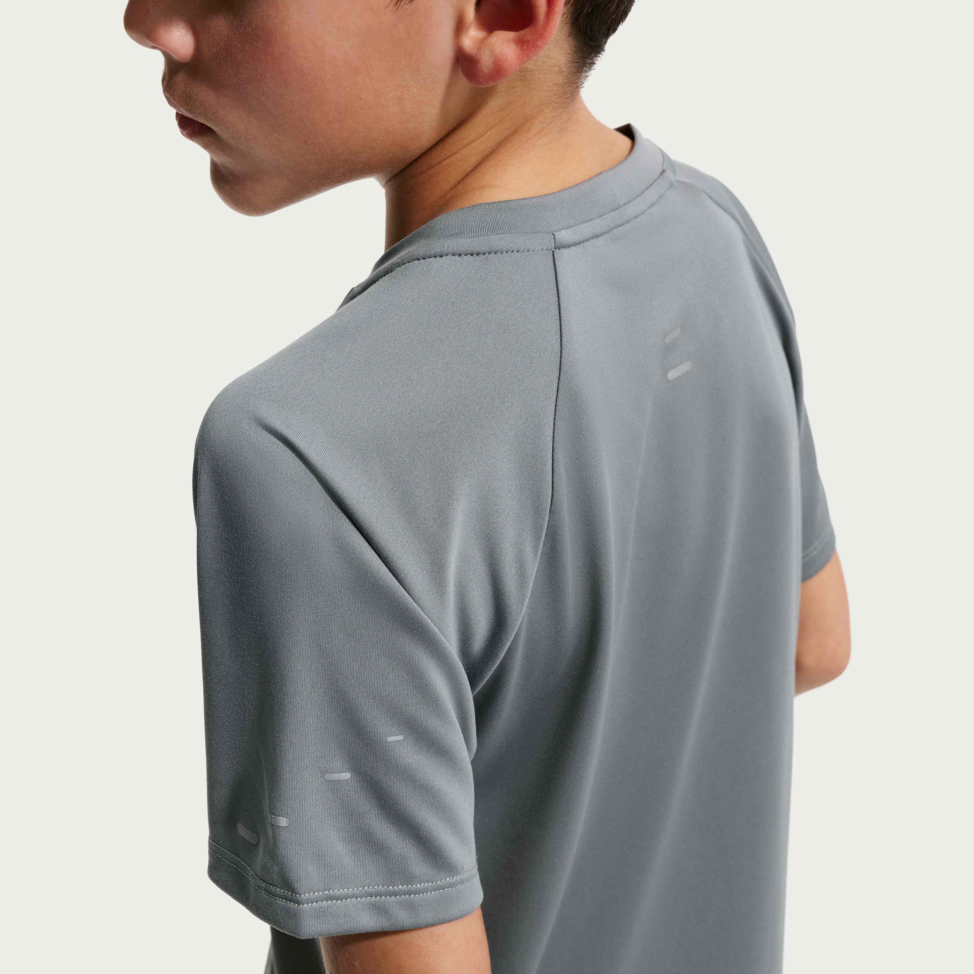 نايكي سترايد image number 4