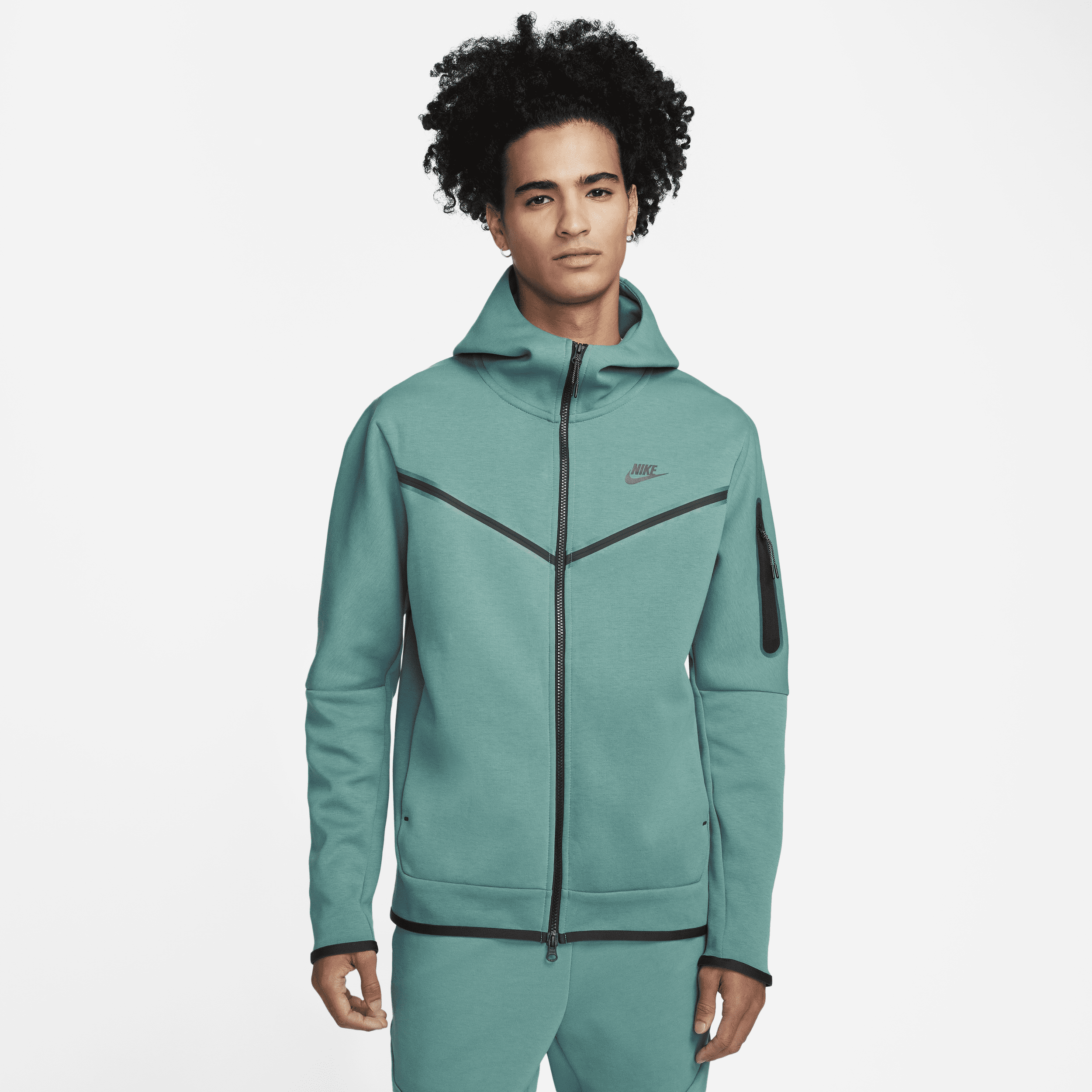 Nike tech cheap fleece v2