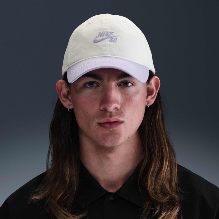 Nike SB Club image number 2 Nike SB Club image number 2