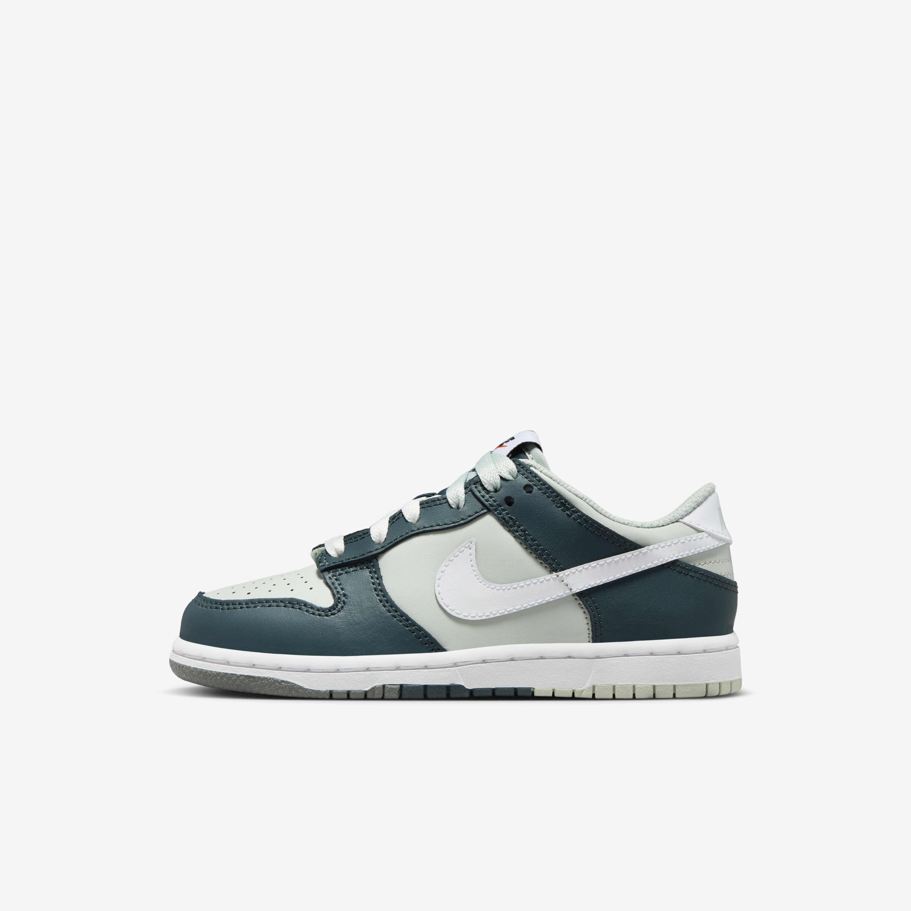 Nike Dunk Low image number 0