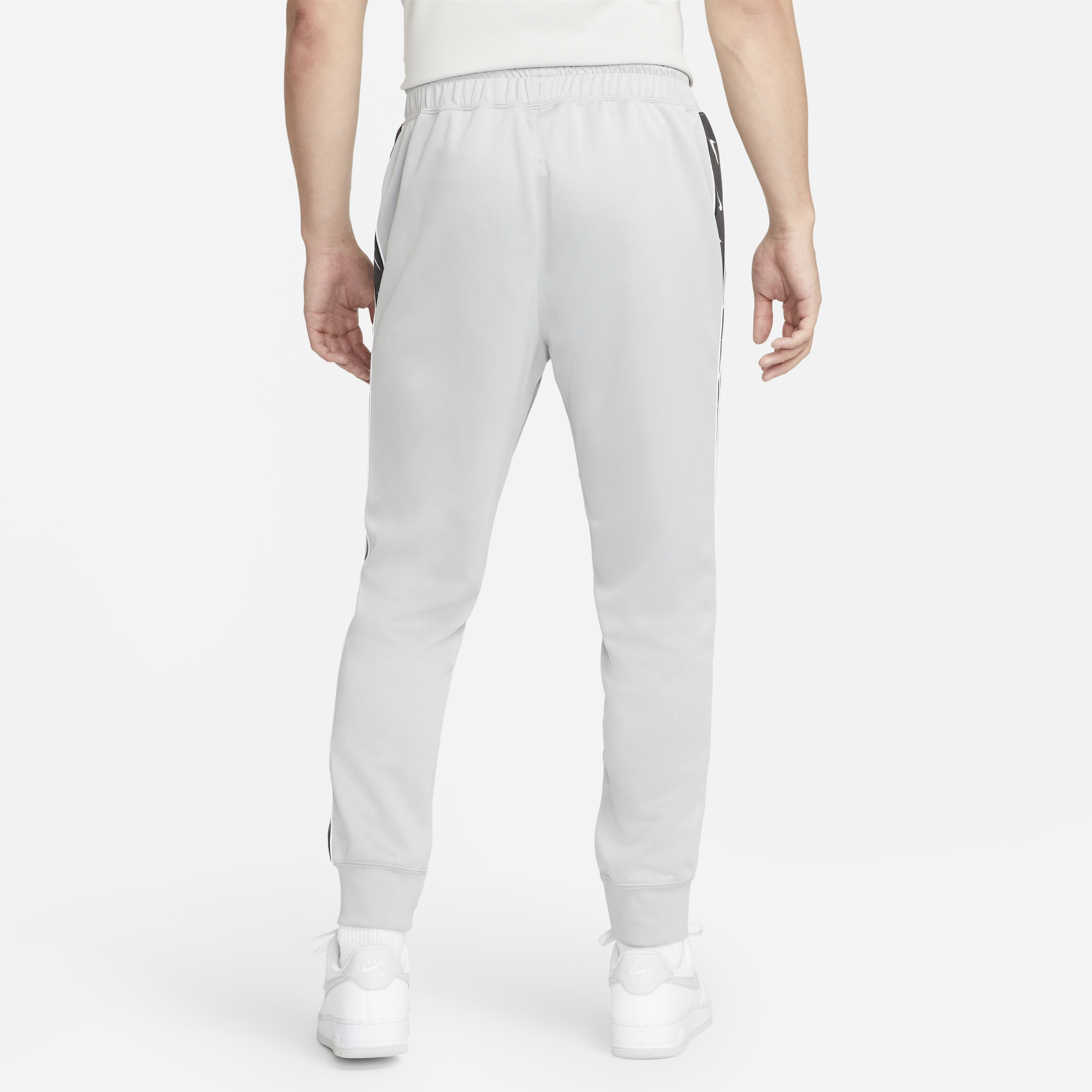 نايكي سبورتسوير ريبيت image number 1