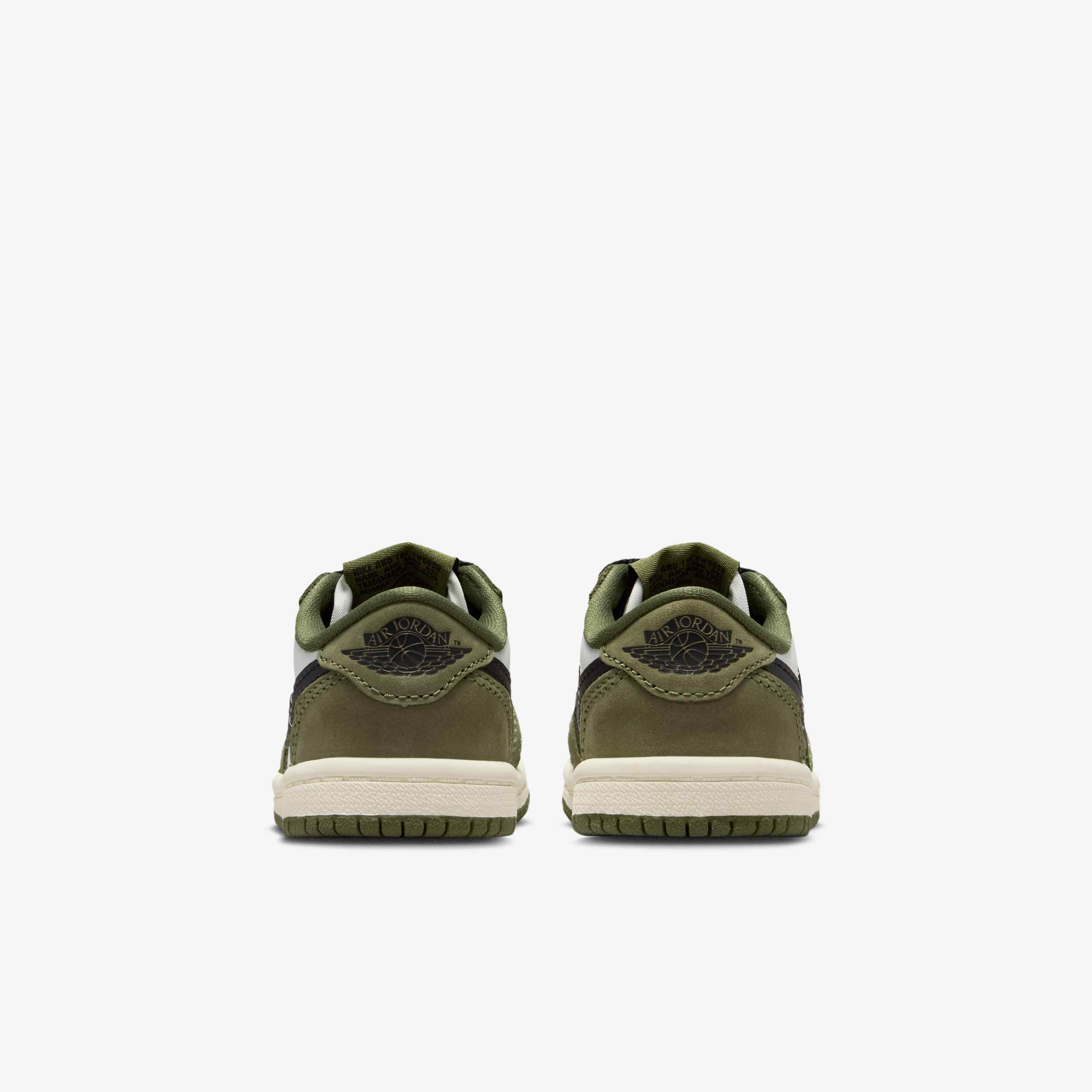 Jordan 1 Retro Low 'Chicago' image number 5