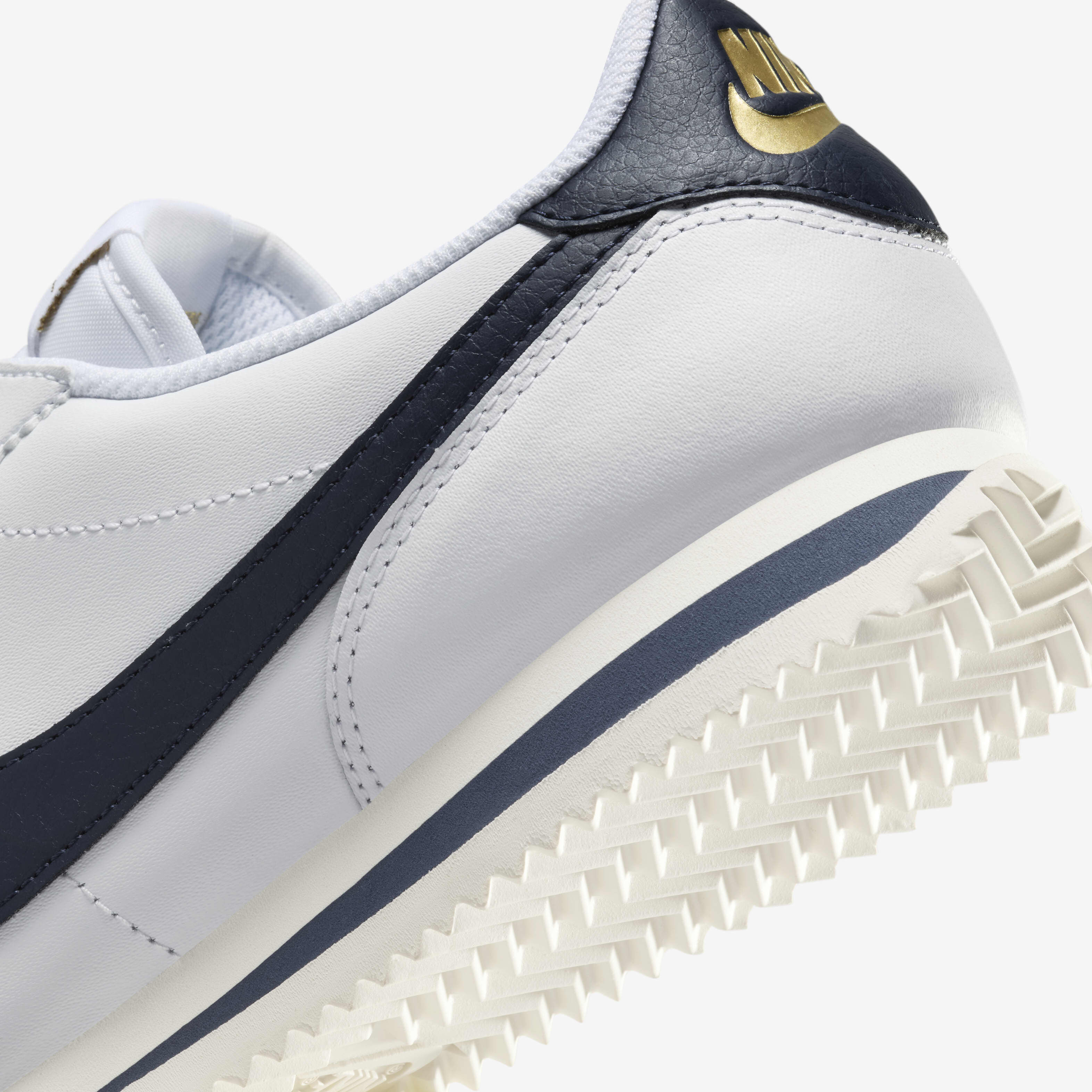 Navy blue leather cortez deals