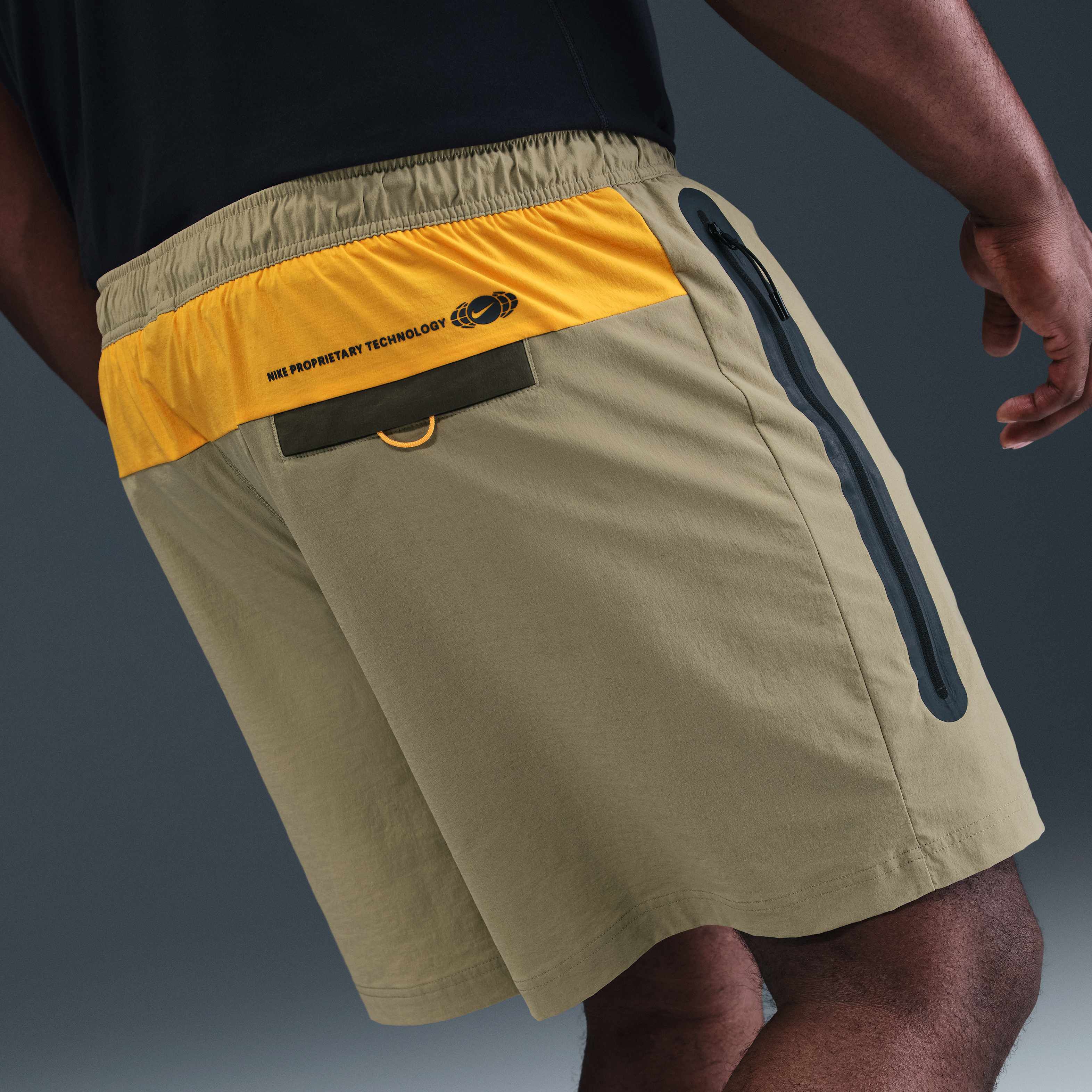 Nike Tech image number 7