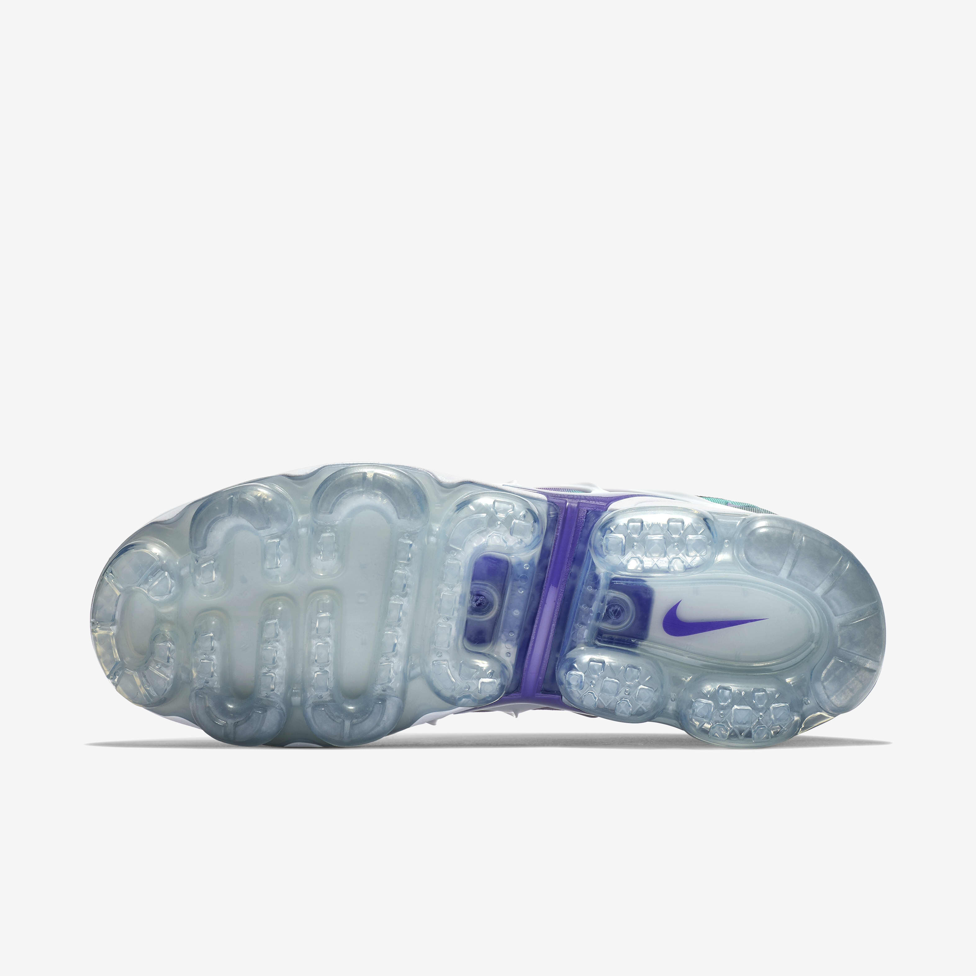 purple nike vapormax shoes