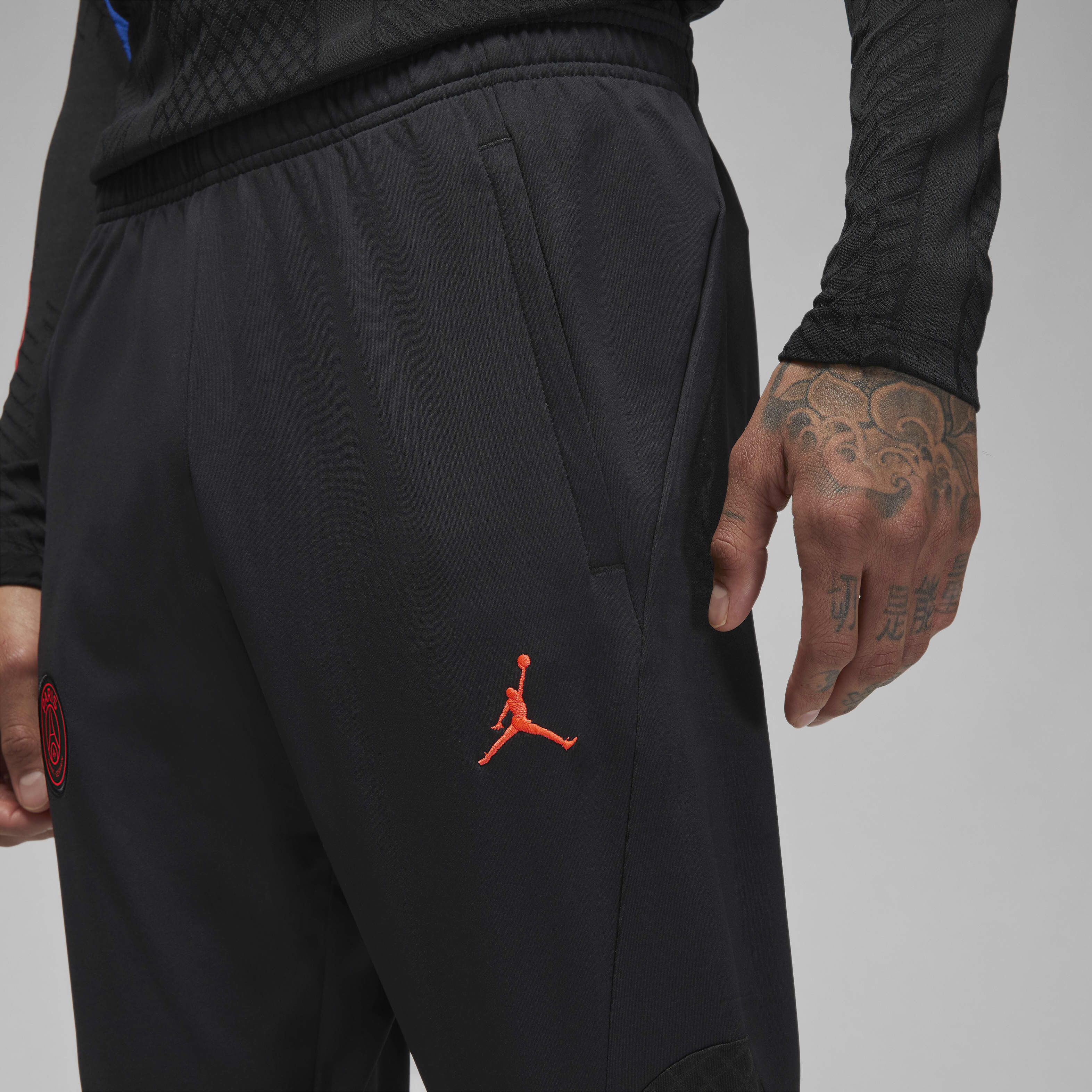 باريس سان جيرمان سترايك الاحتياطي image number 3