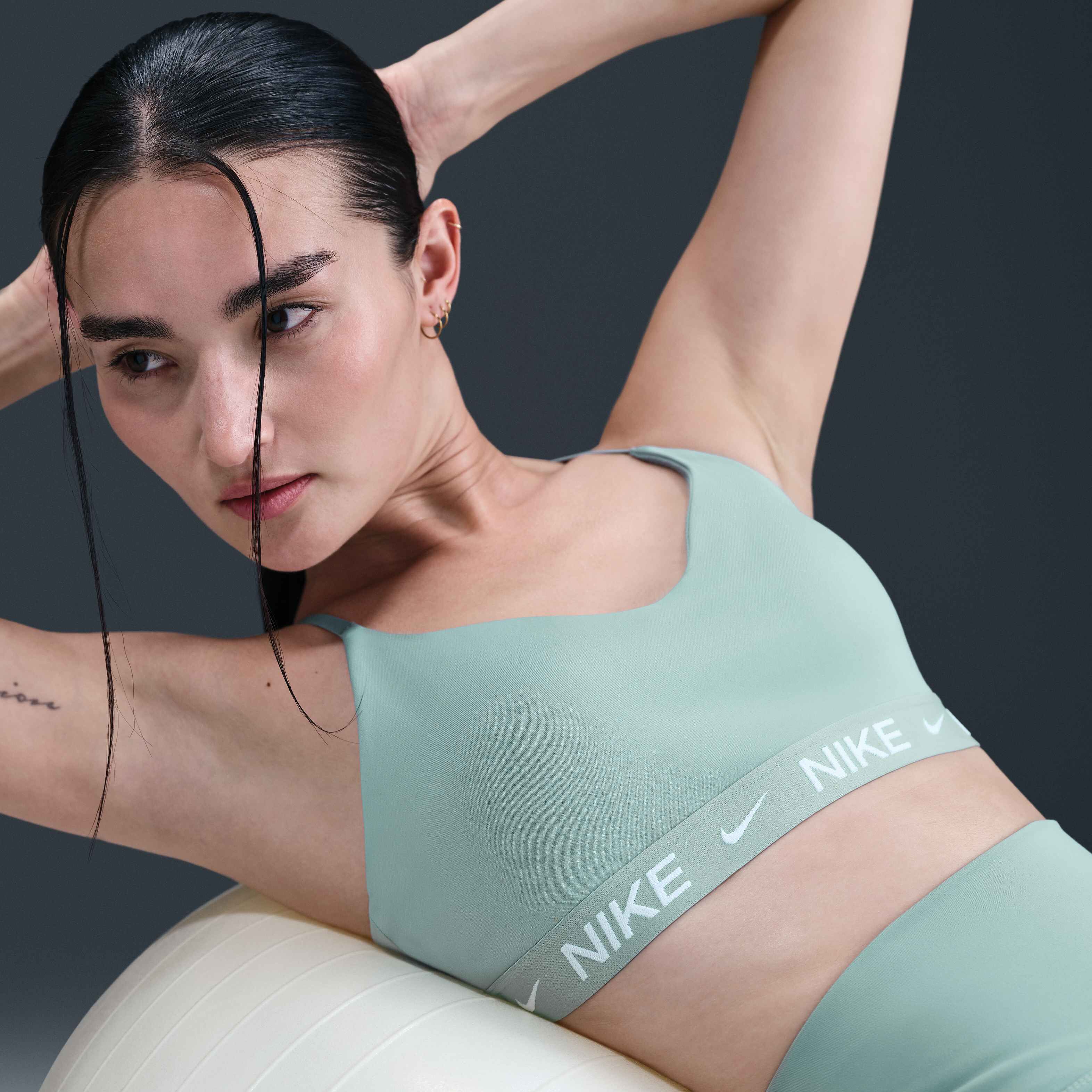 Nike Indy Light-Support image number 2