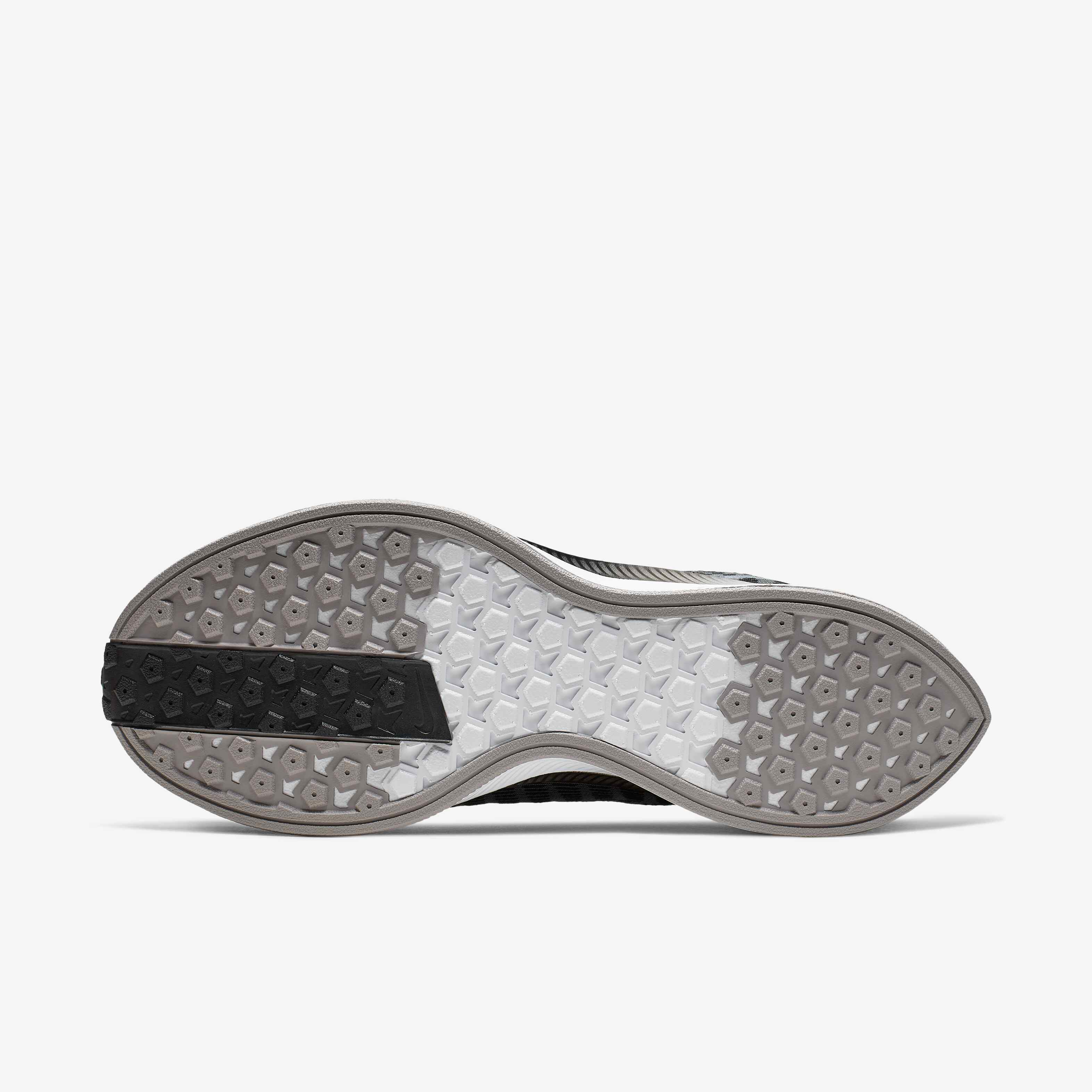 نايكي زووم بيجاسوس تيربو 2 image number 1