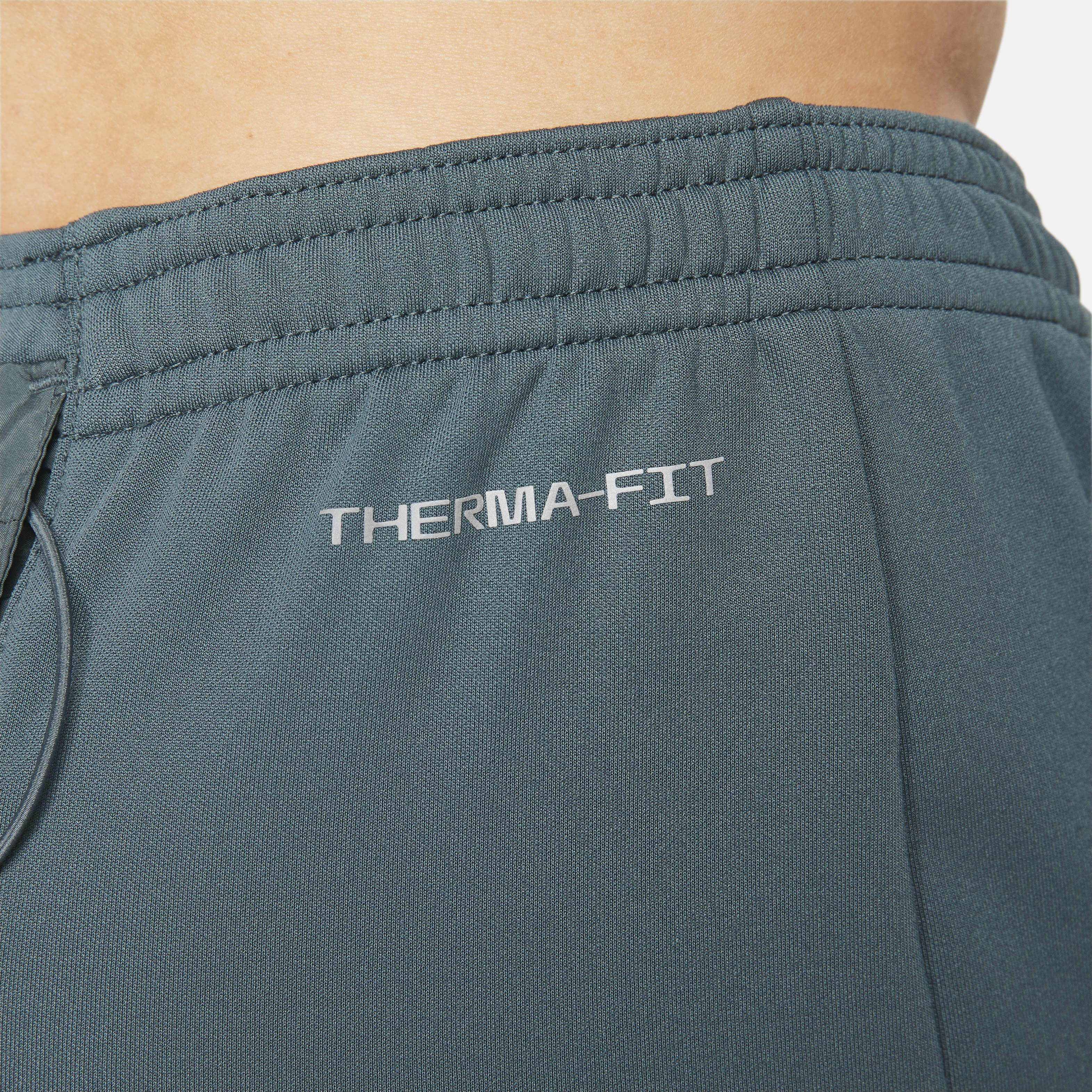 Nike Therma-FIT Run Division Elite image number 3