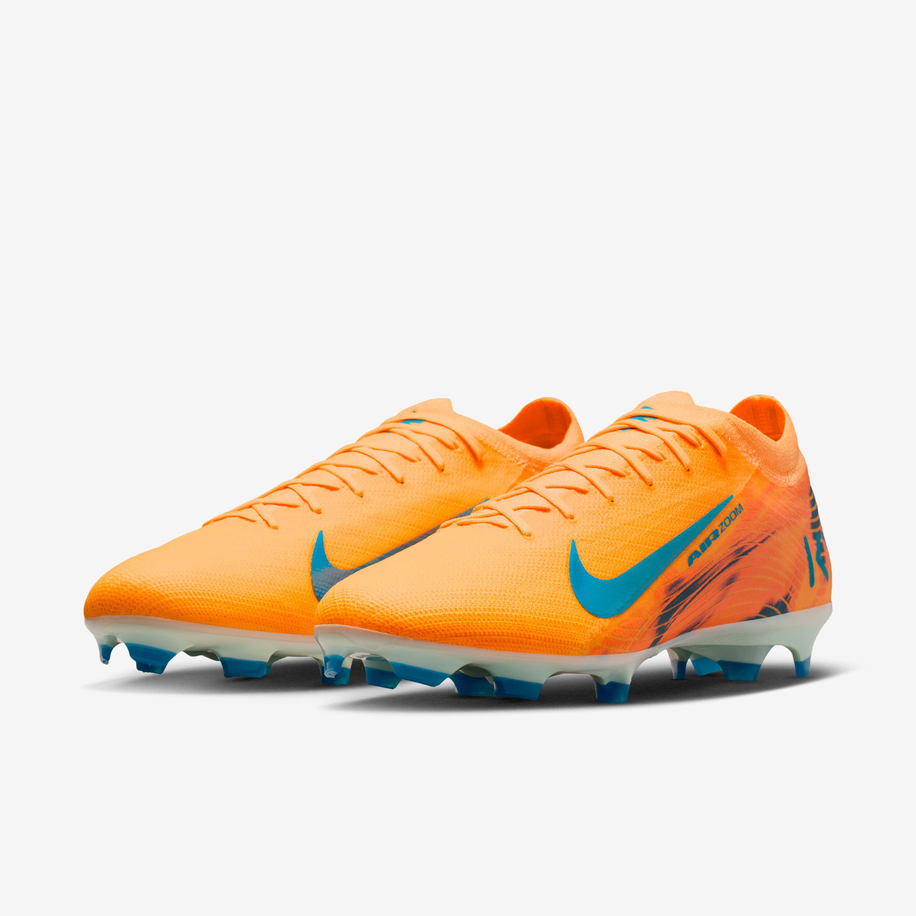 Nike Mercurial Vapor 16 Pro 'Kylian Mbapp&eacute;' image number 4