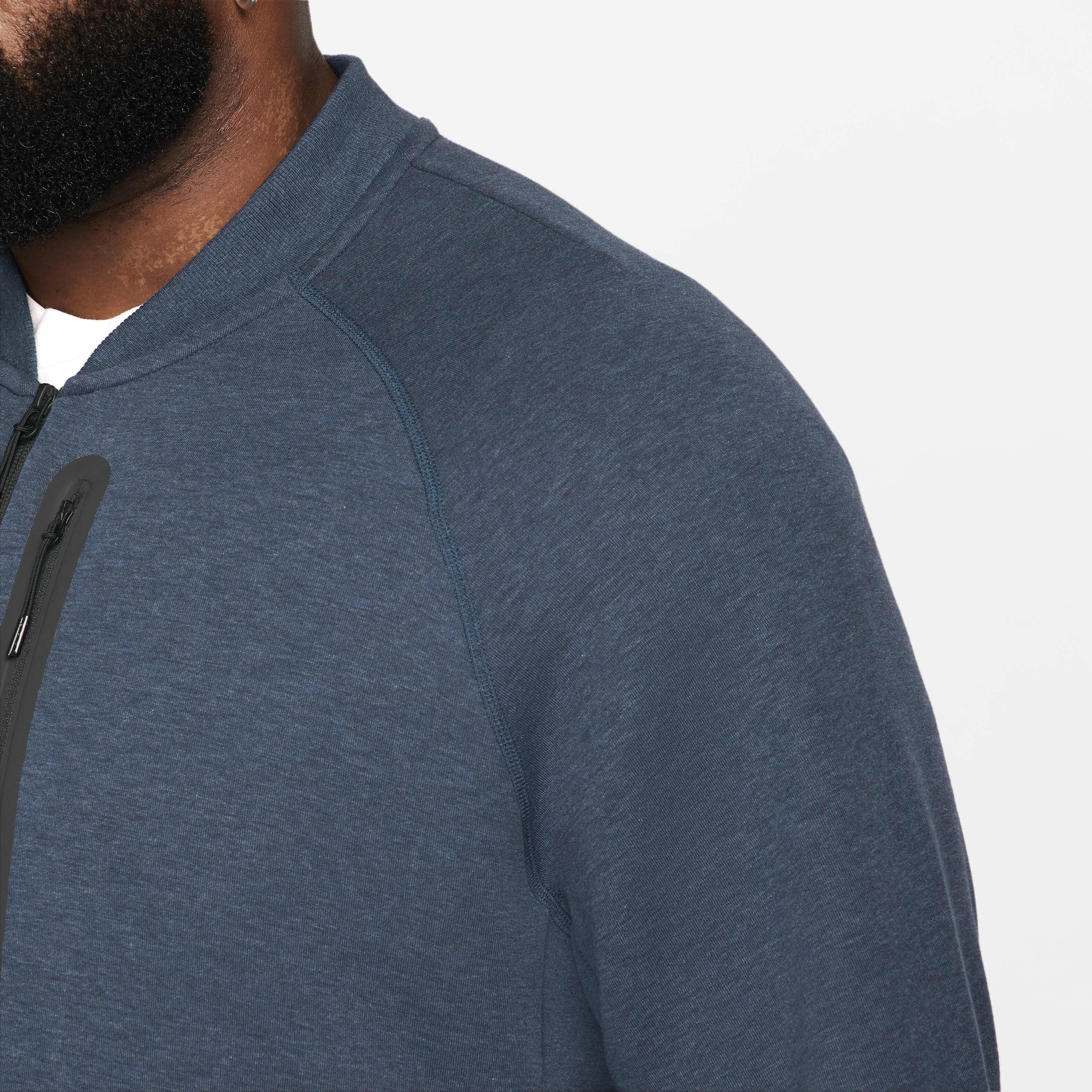 نايكي سبورتسوير تك فليس image number 14