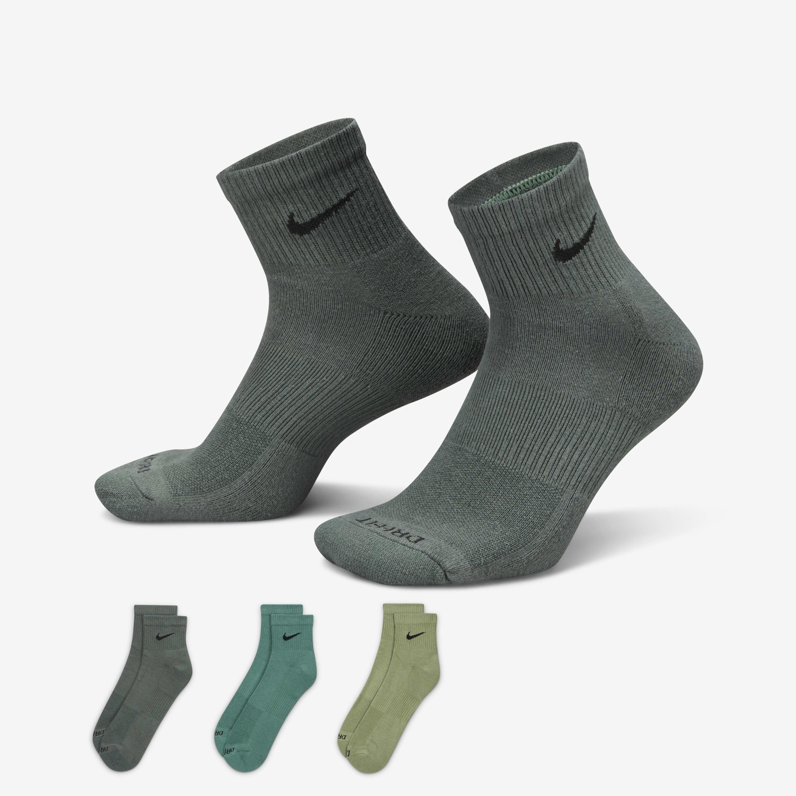 Buy Nike Everyday Plus Cushioned Training Ankle Socks 3 Pairs Nike Saudi Official