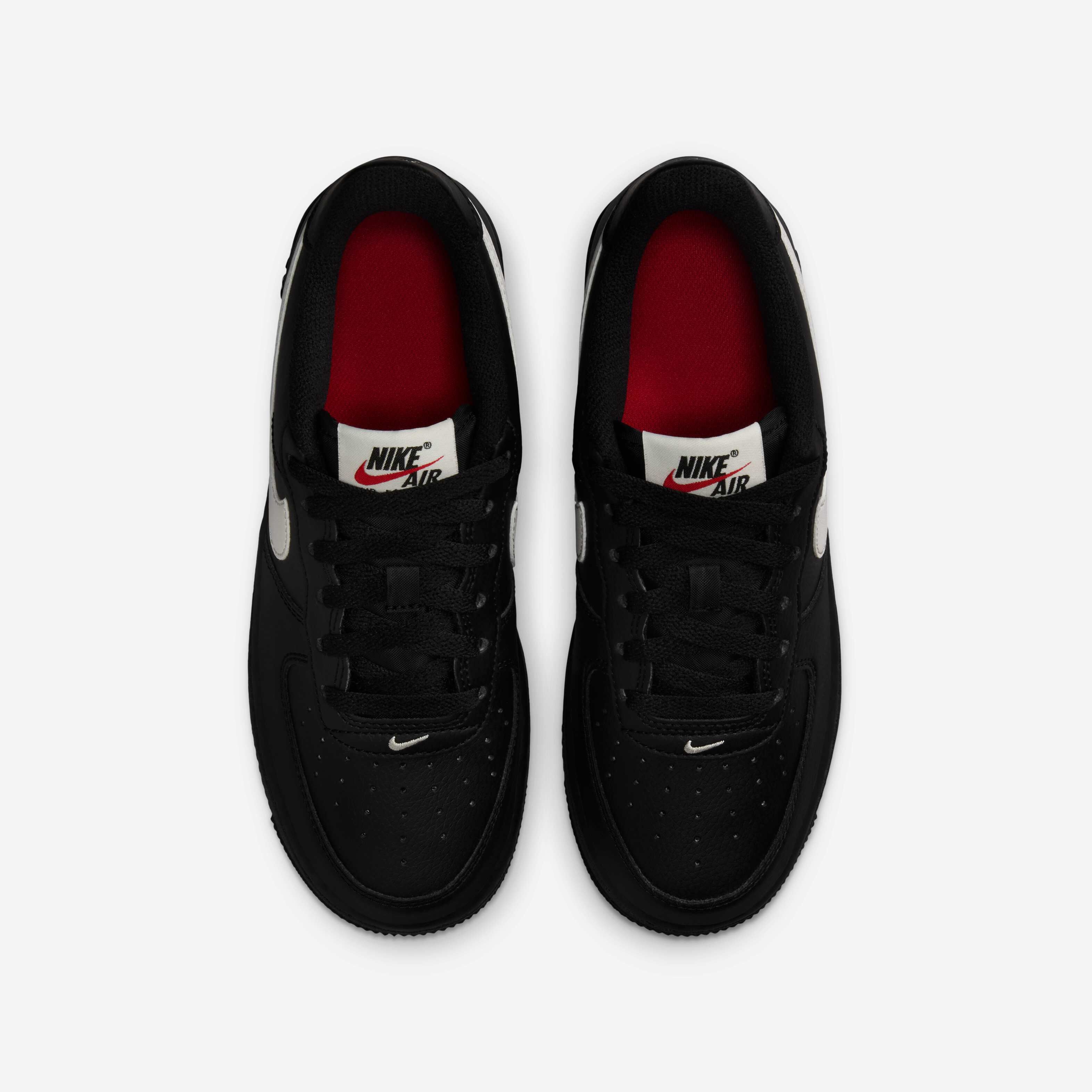 Nike Air Force 1 image number 3