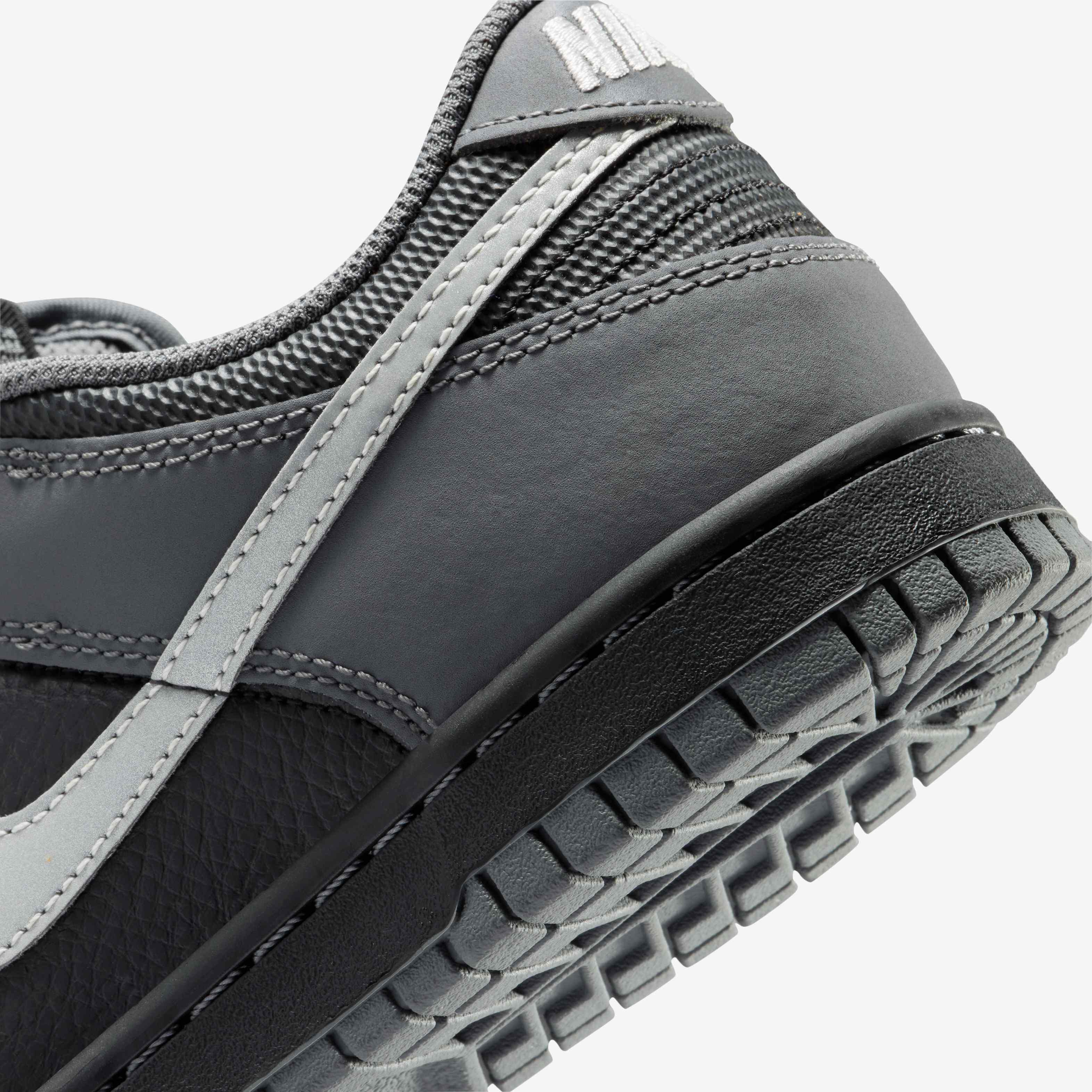 Nike Dunk Low image number 7