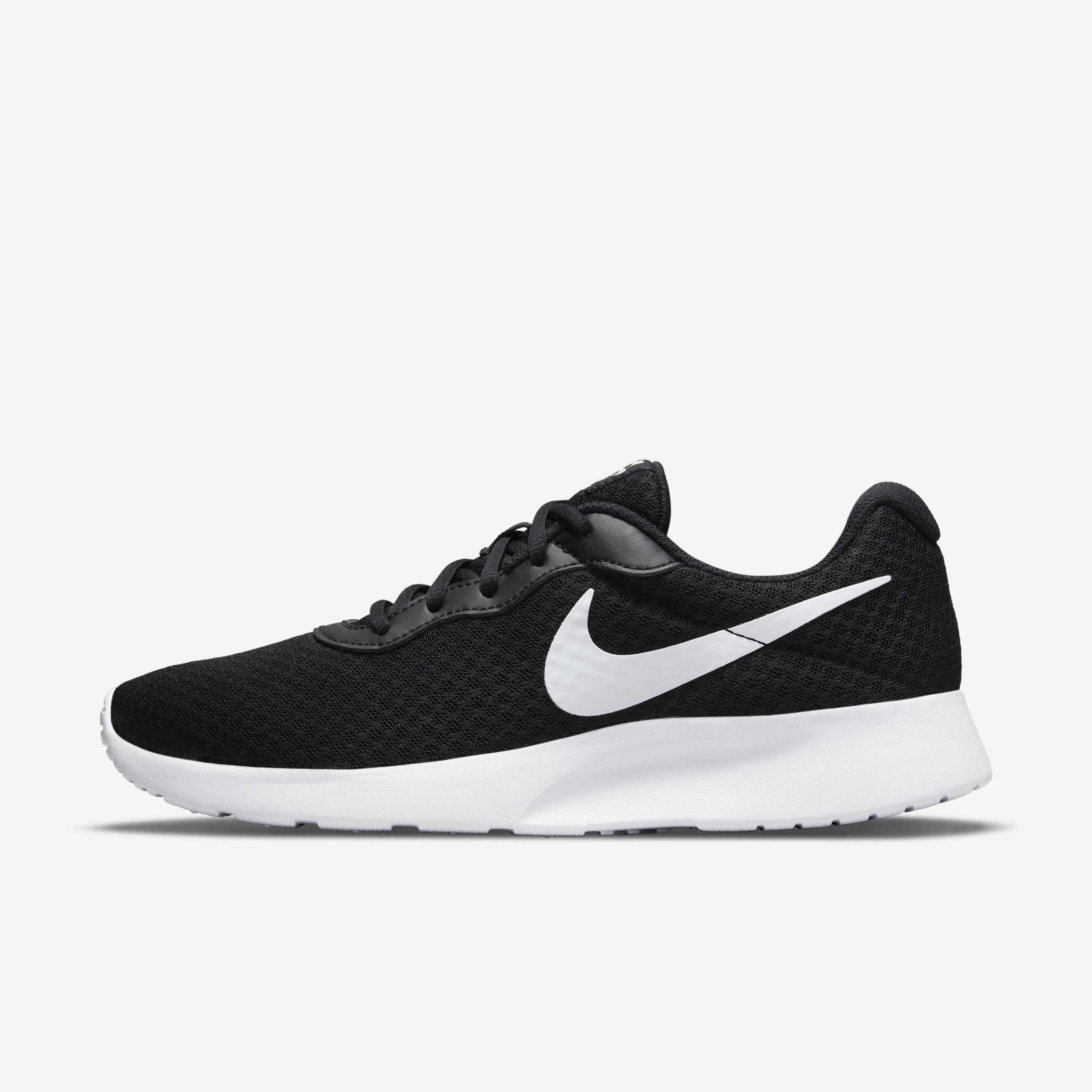 Buy Nike Tanjun Women s Shoes Nike Saudi Official