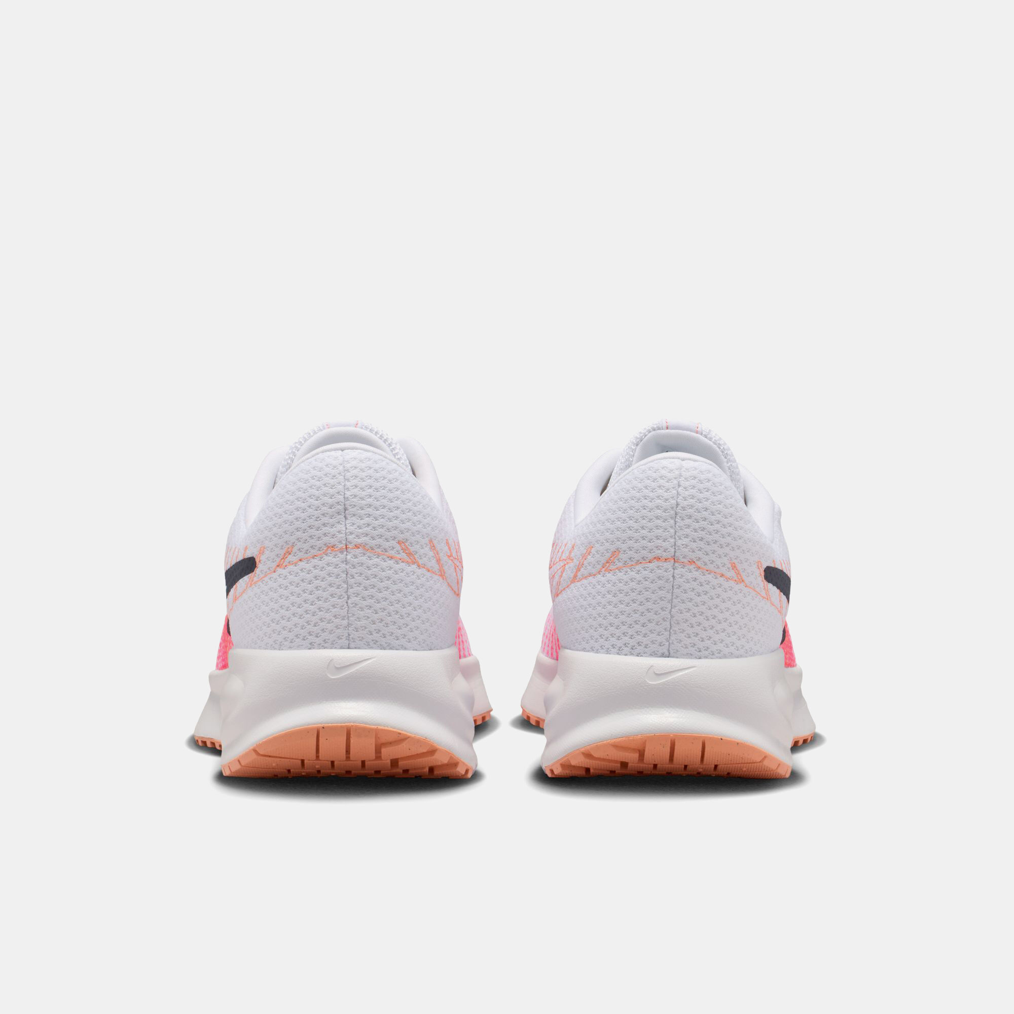 Nike Run Defy image number 1