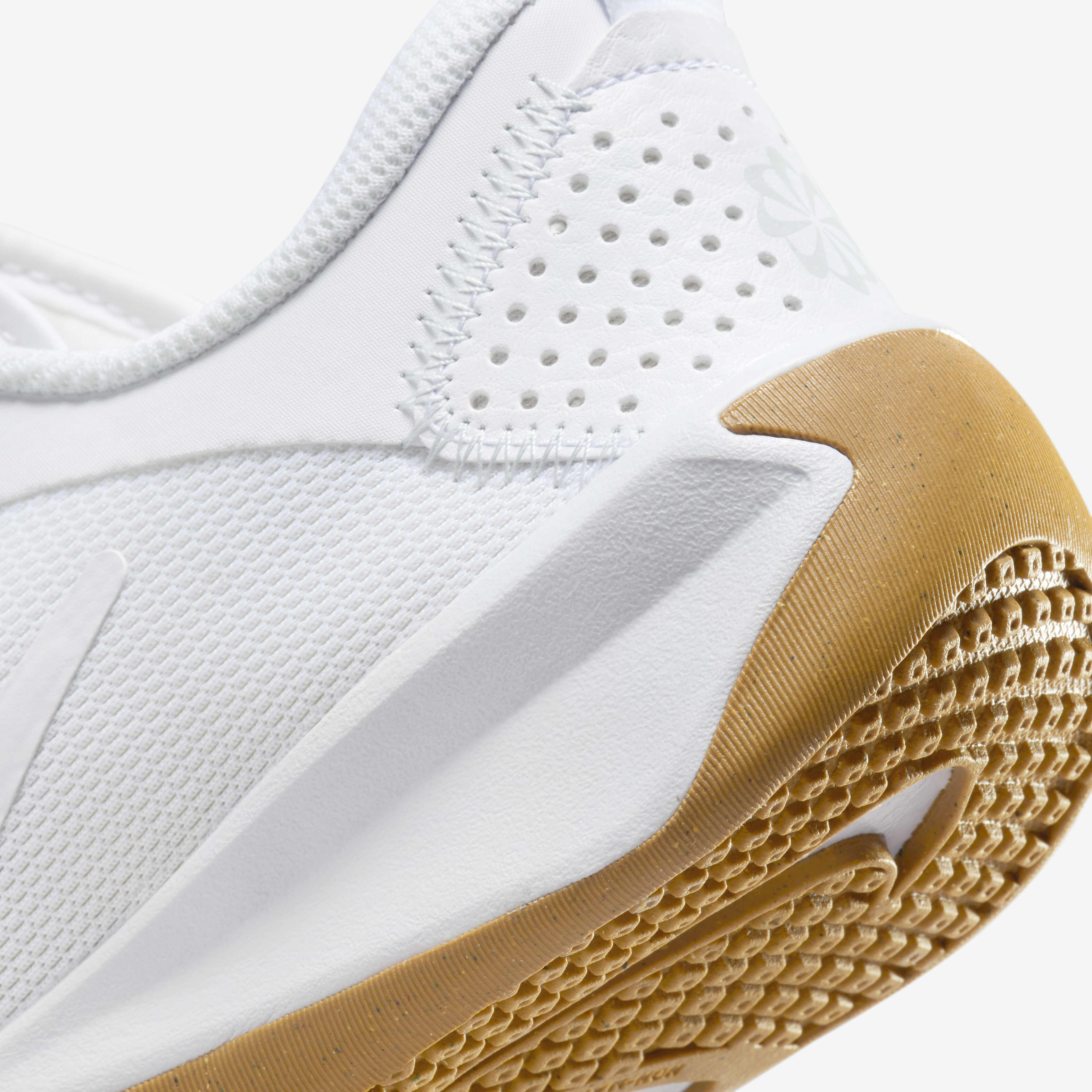 نايكي أومني ملتي كورت image number 7