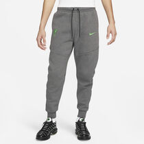 Liverpool F.C. Tech Fleece
