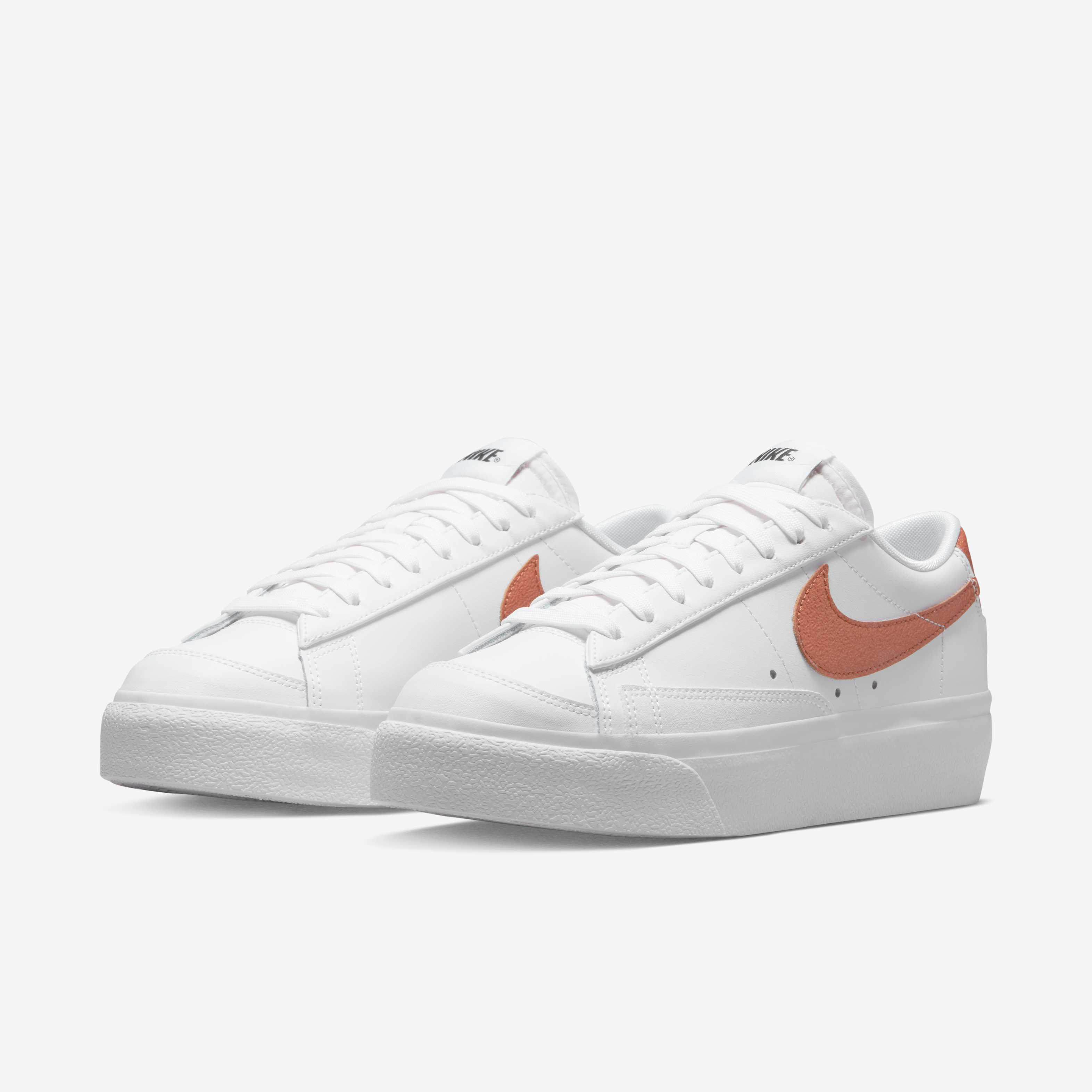 Nike Blazer Low Platform image number 5