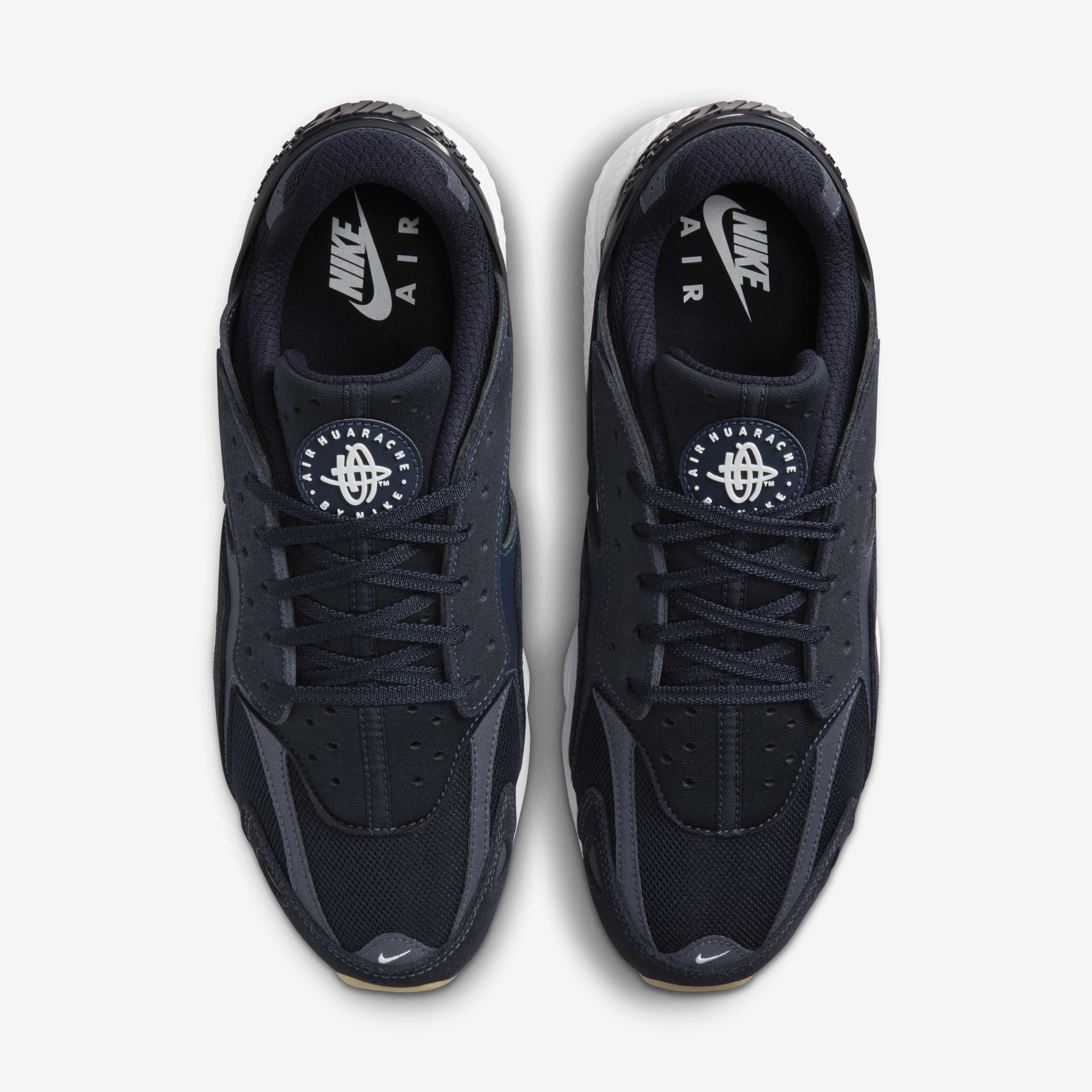 Nike Air Huarache Runner image number 4