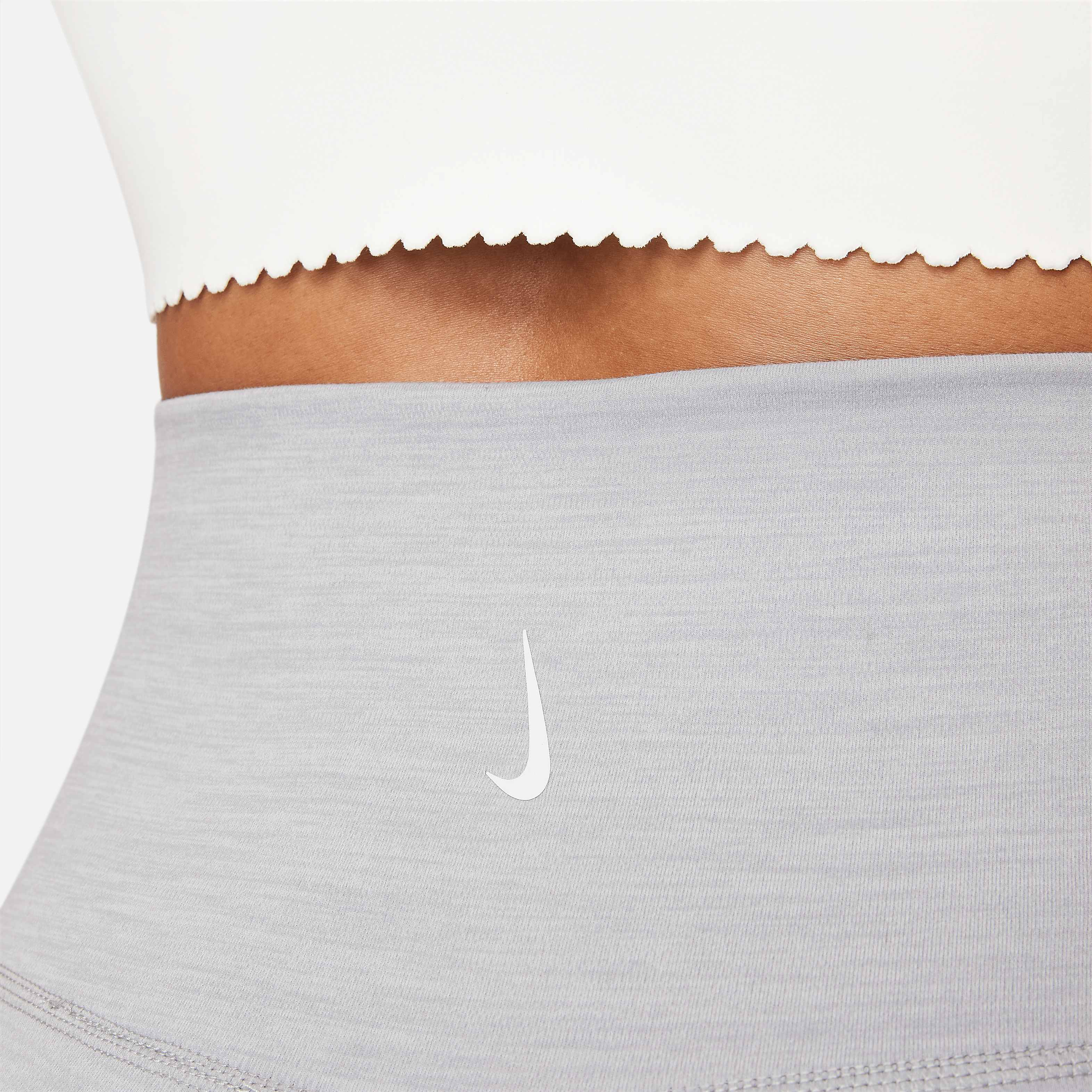Nike Yoga Dri-FIT Luxe image number 3