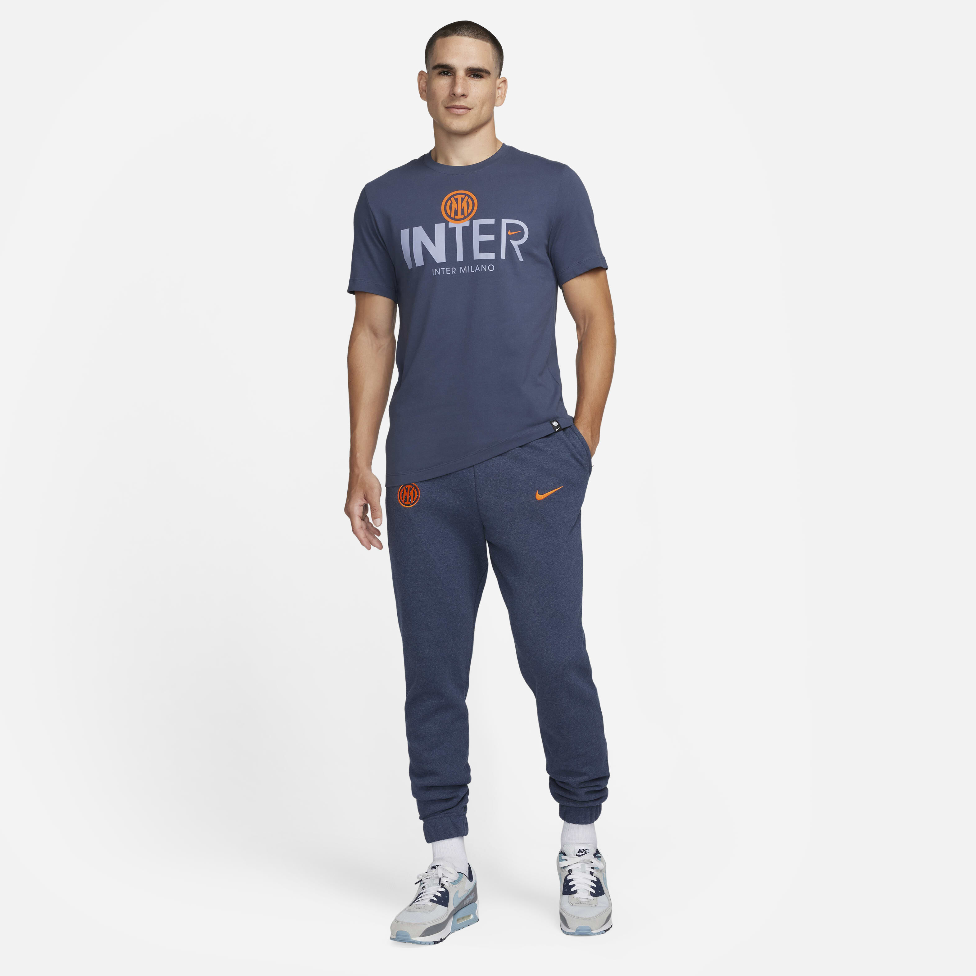 إنتر ميلان ميركيوريال image number 4