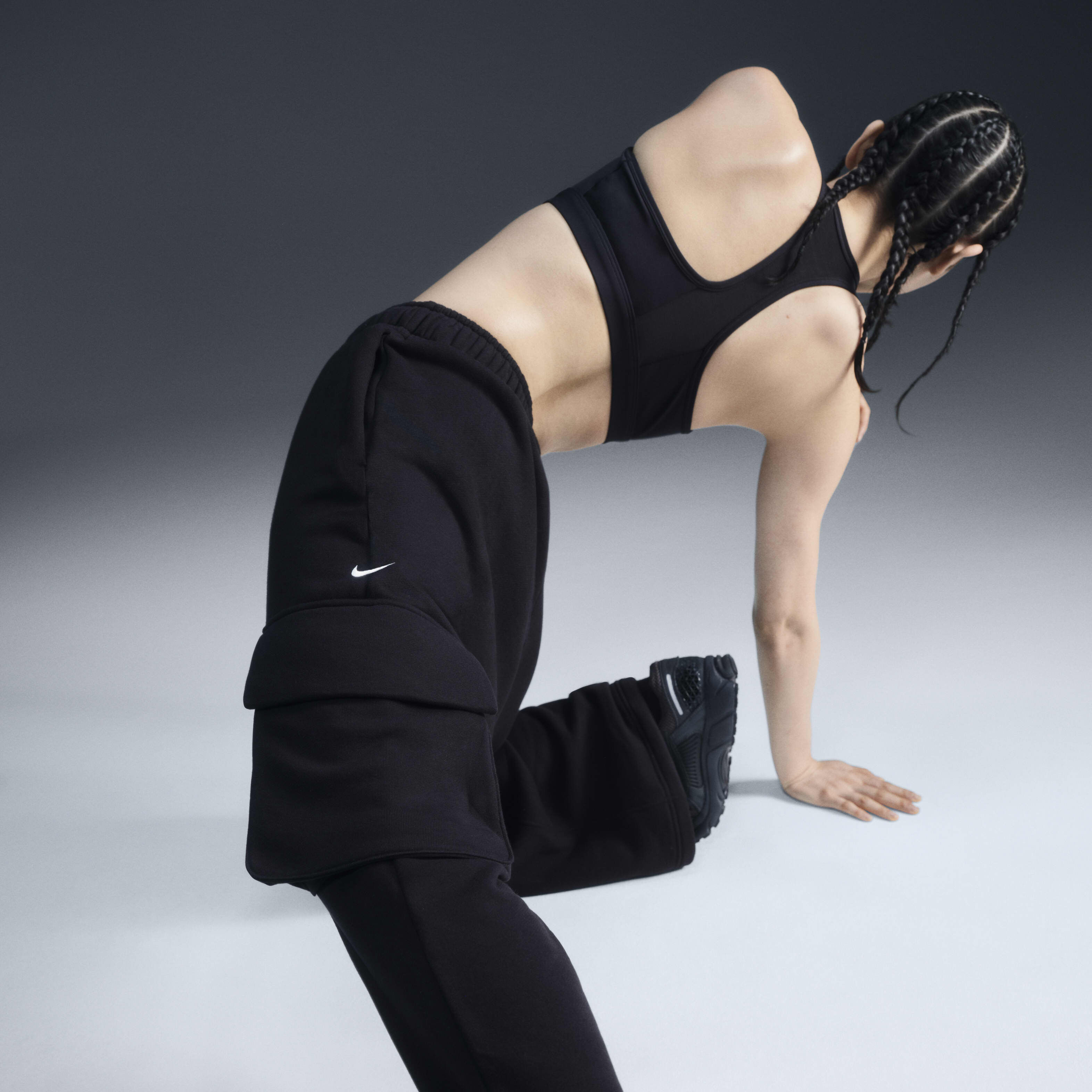 Nike ladies trousers on sale