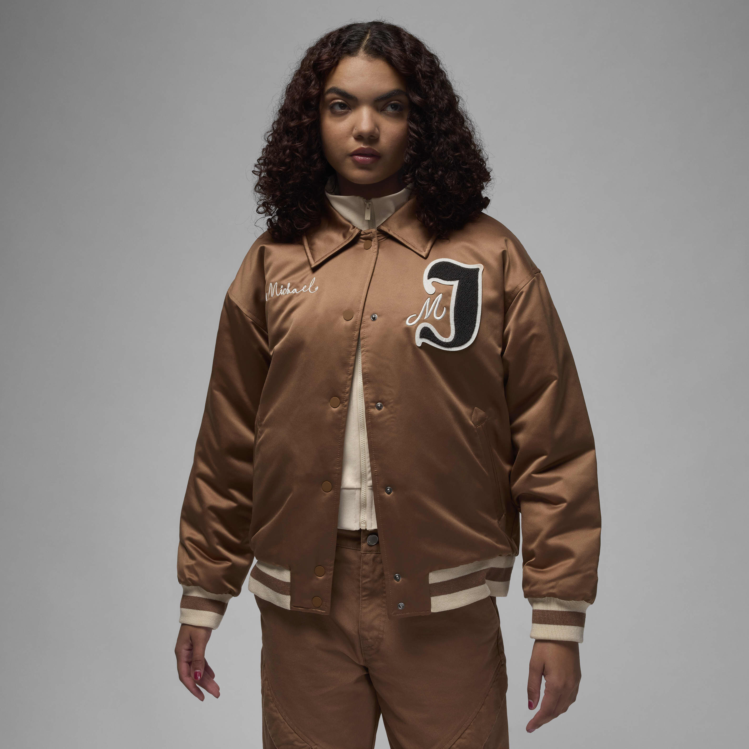 [NIKE] JORDAN WOMEN'S VARSITY JACKET ☆大人気☆ Jordan X Nike Women's Black Satin Varsity Jacket - 8 Ball Jacket