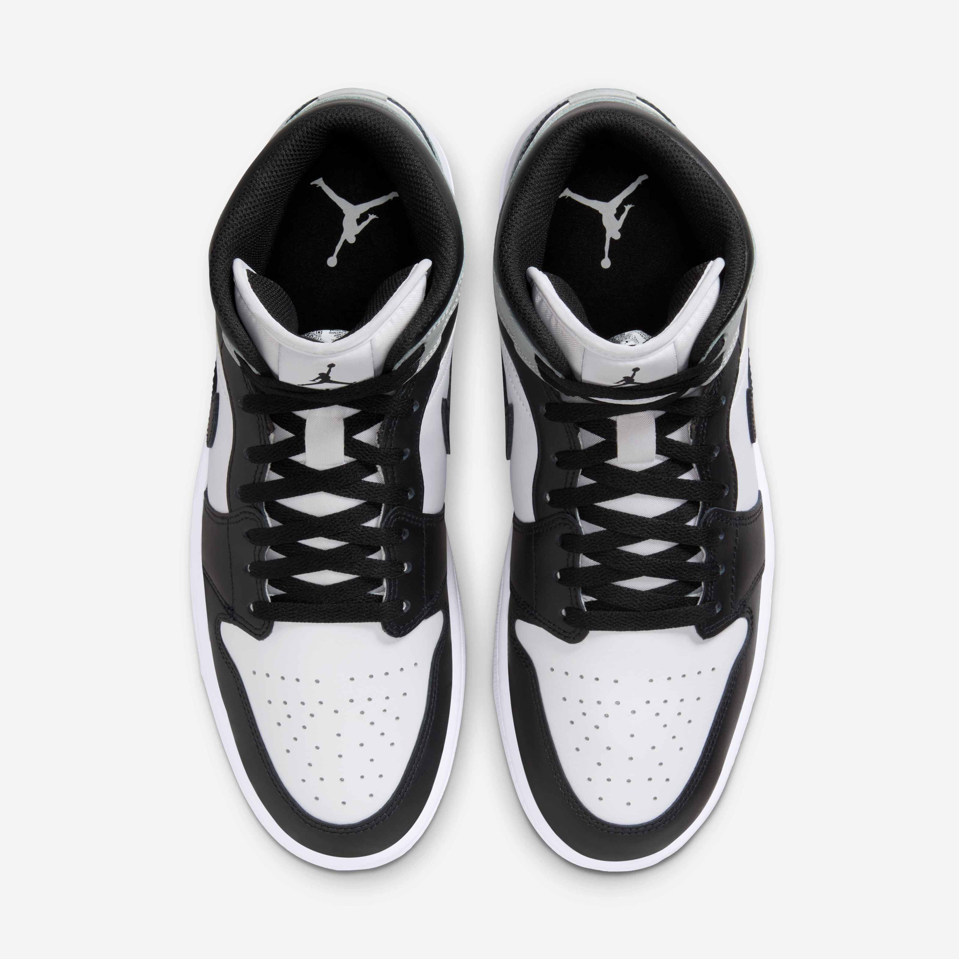 Air Jordan 1 Mid image number 3