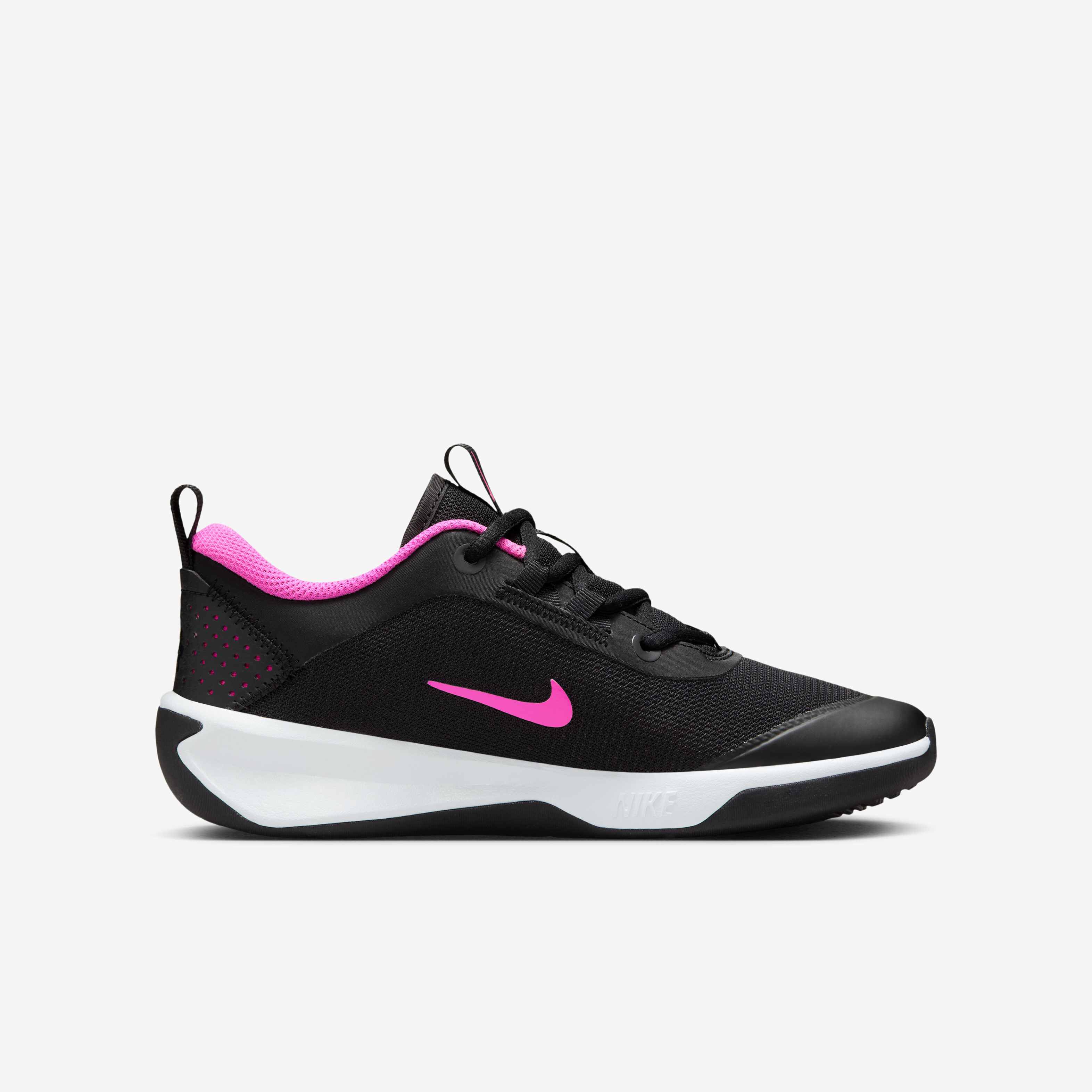 Nike Omni Multi-Court image number 2