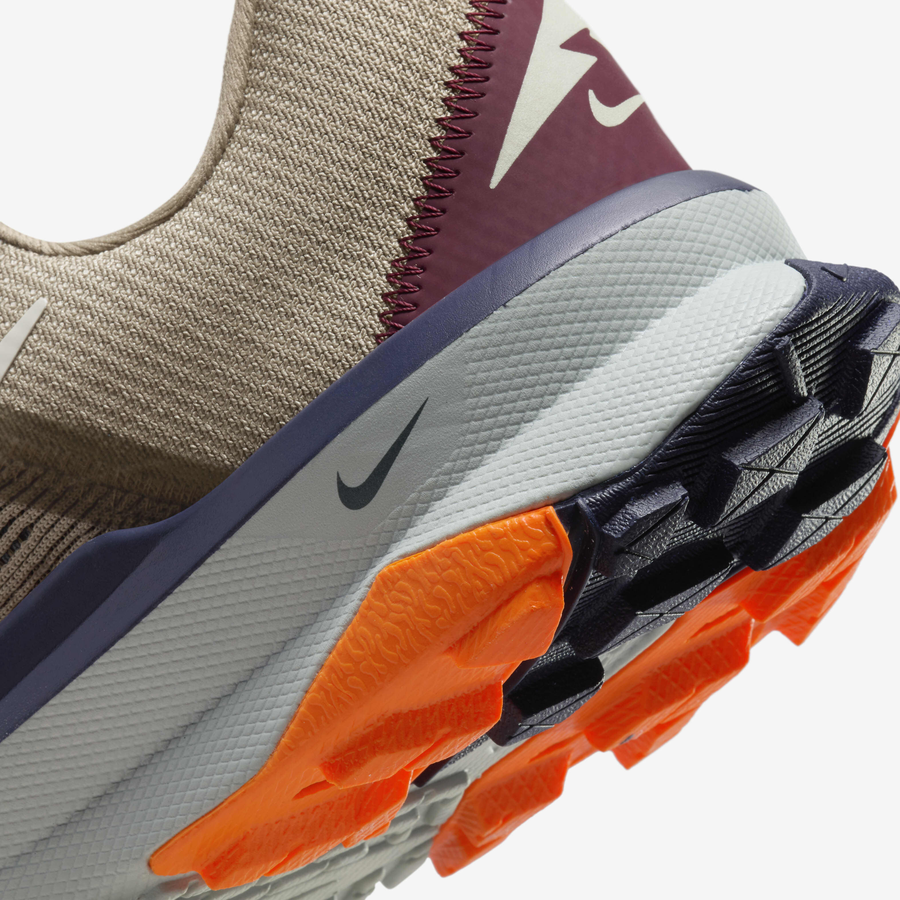 Nike Kiger 9 image number 7