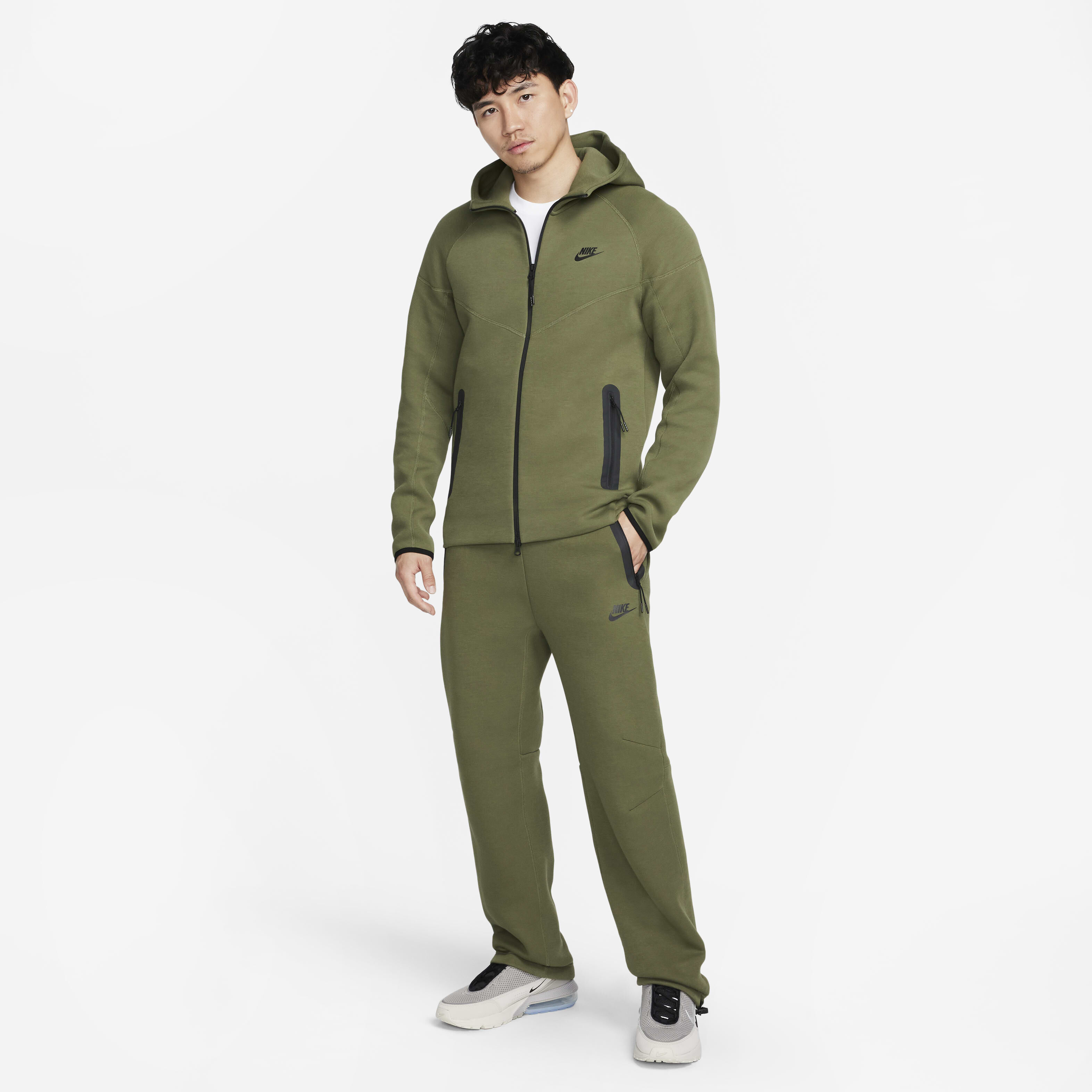 Nike unisex tracksuit 2025