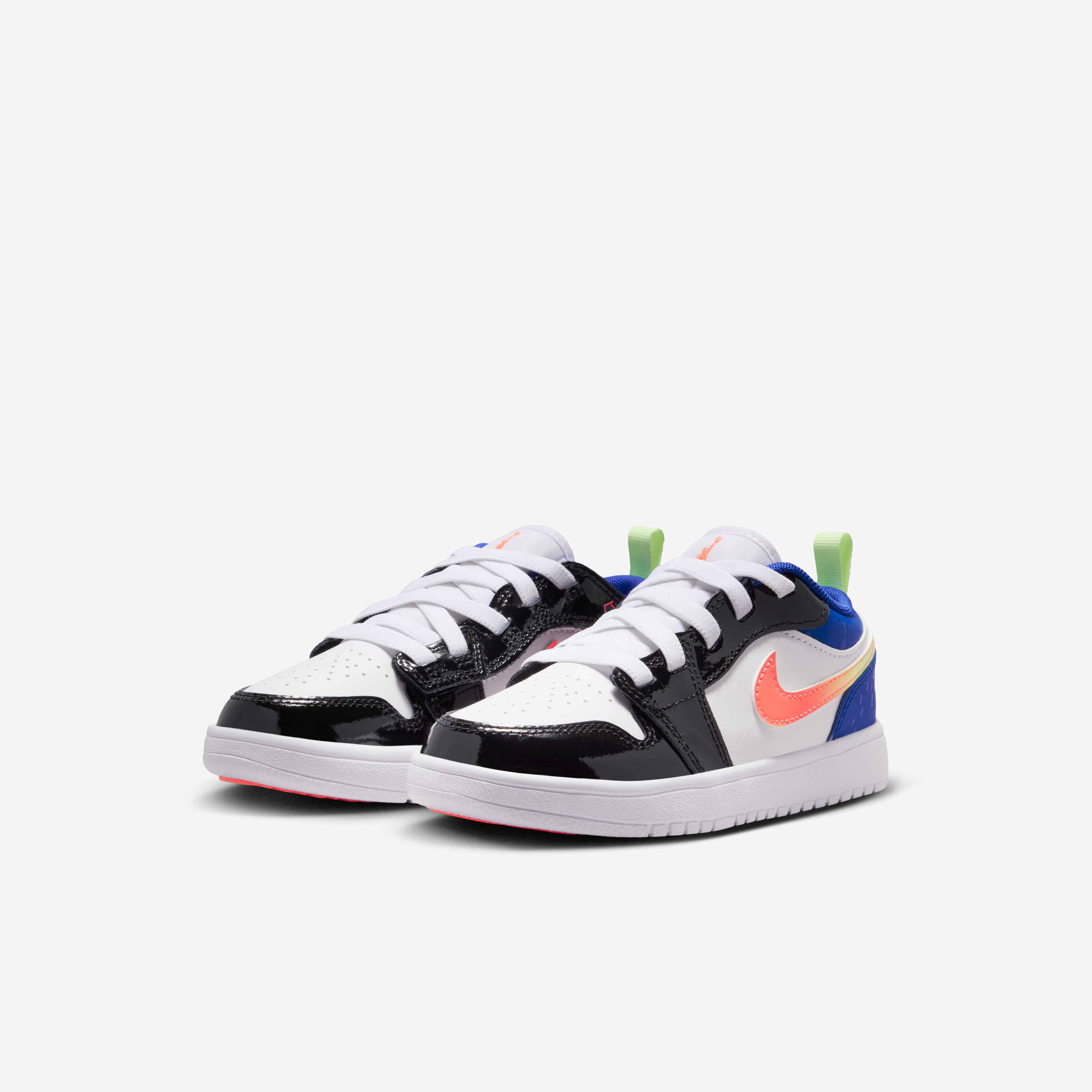 Jordan 1 Low Alt SE image number 4