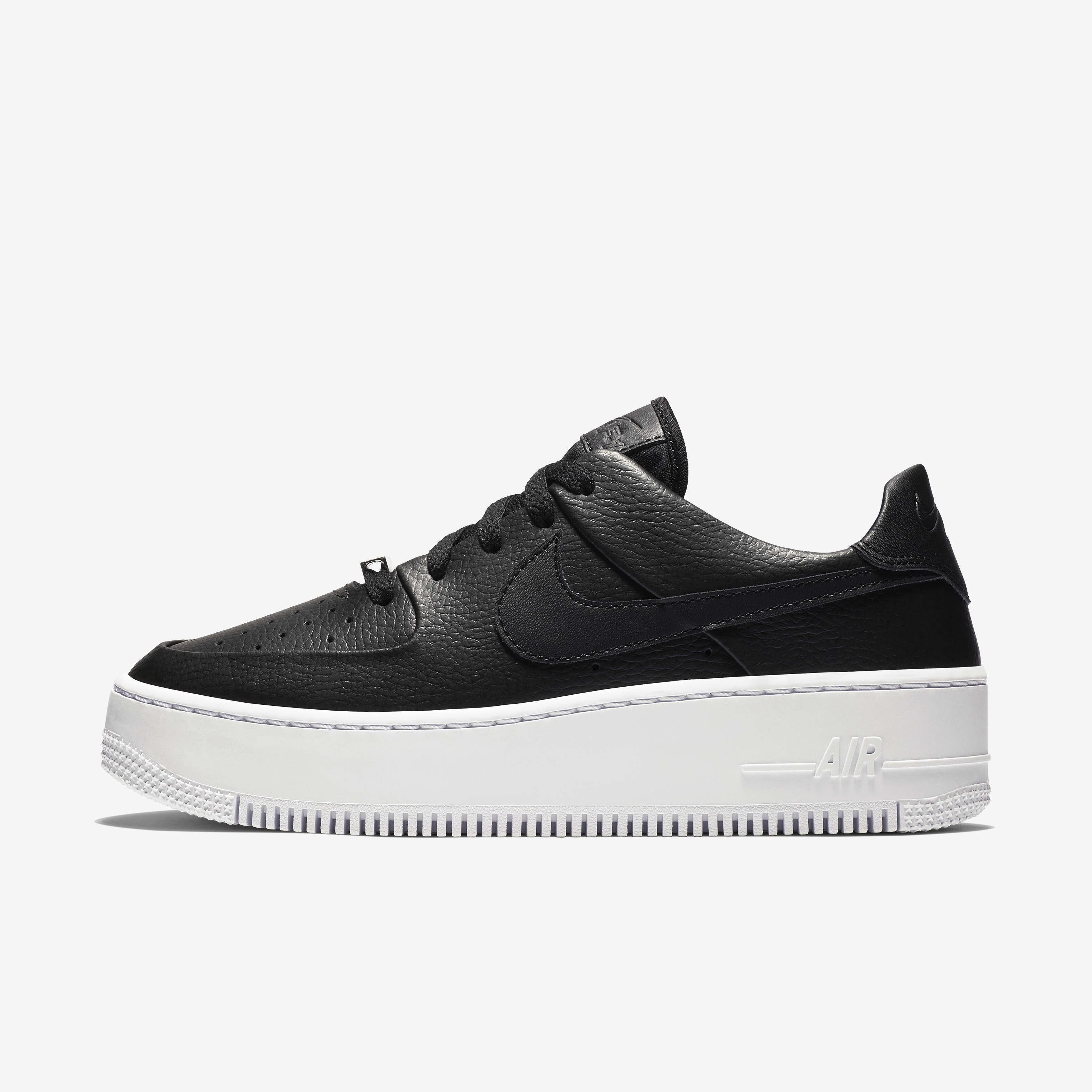 Nike air sage women's 2025