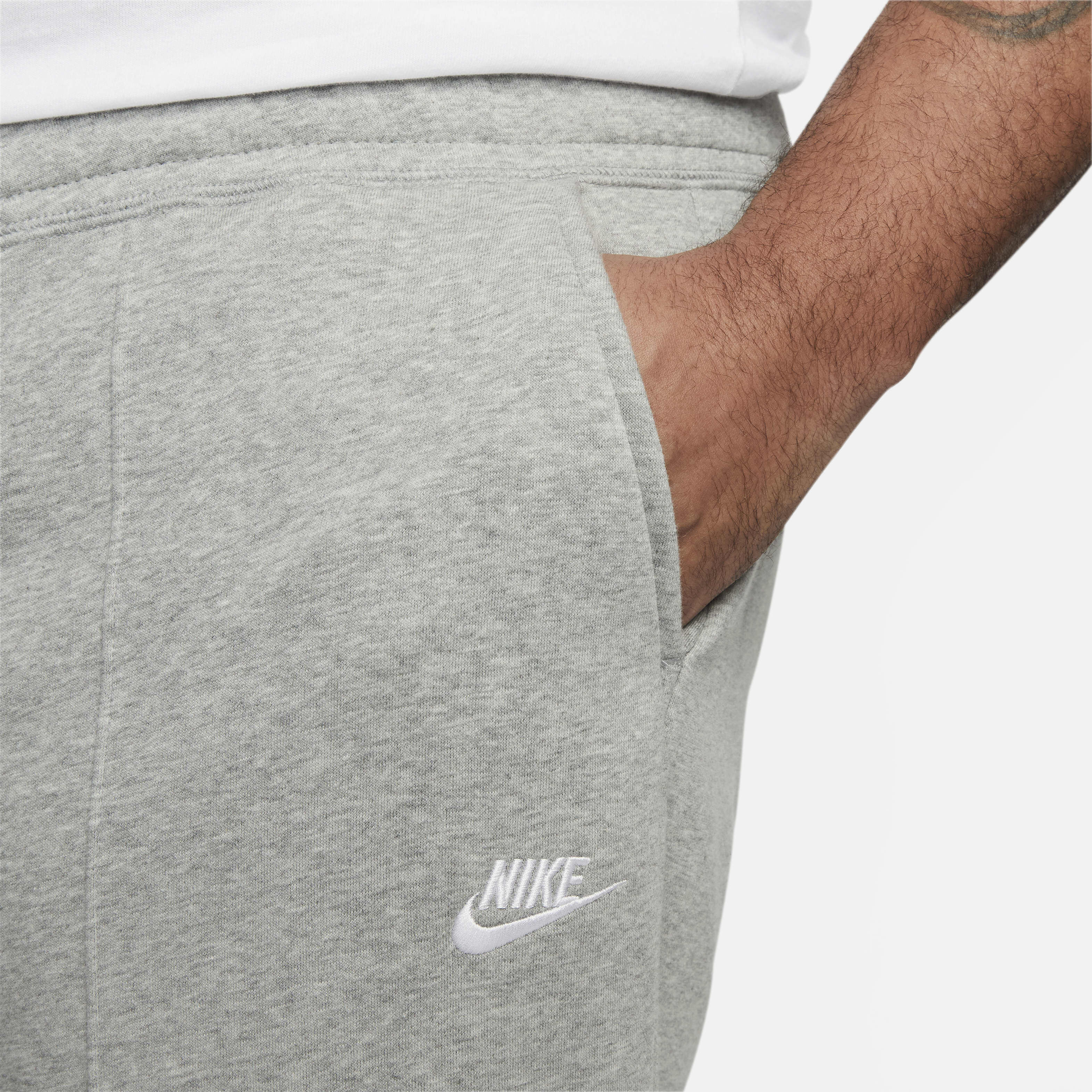 Nike Club Fleece image number 8